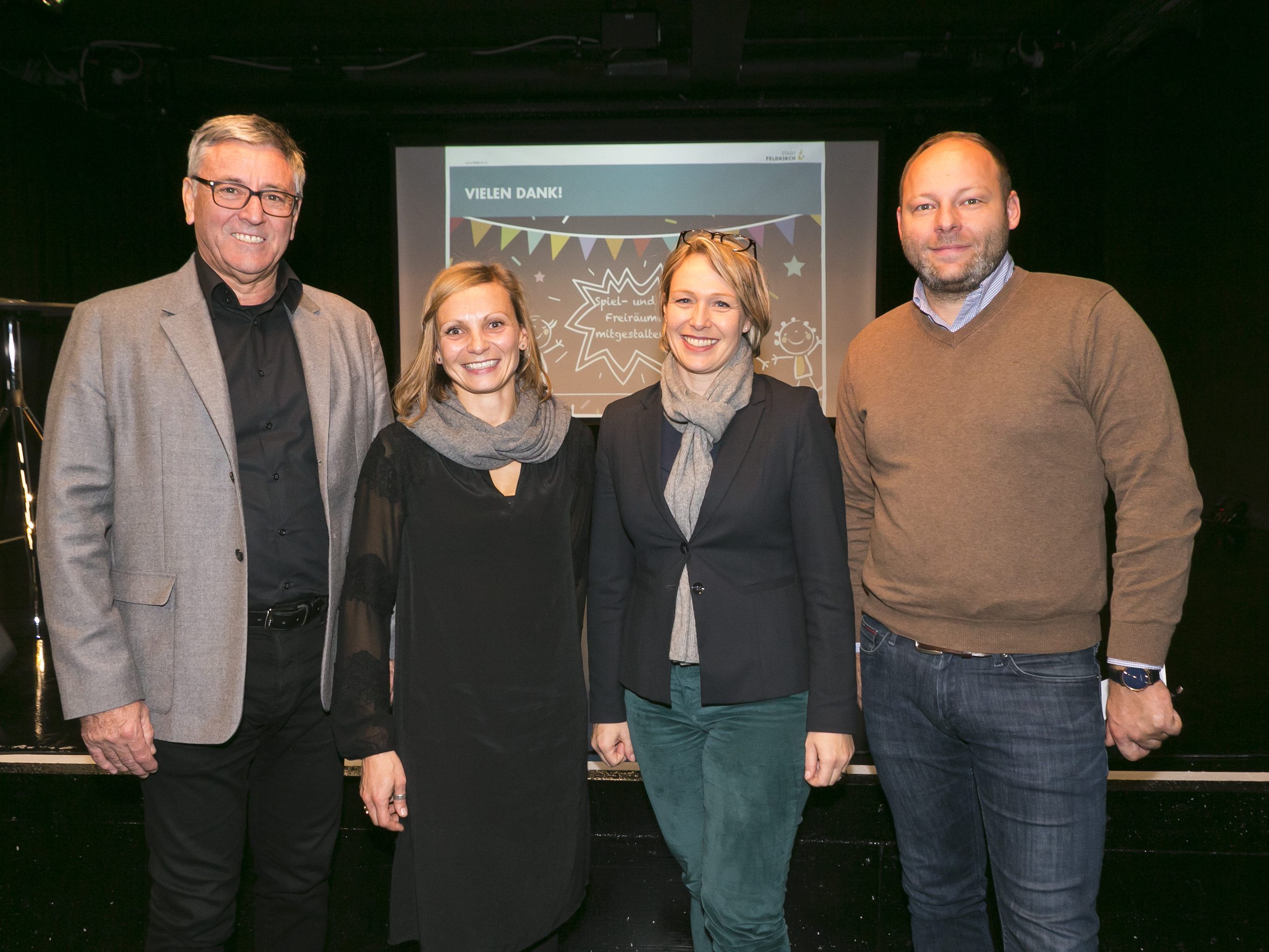 Bgm. Wolfgang Matt, Sozialplanerin Heike Sprenger, Vize-Bürgermeisterin Gudrun Petz-Bechter und Planungsstadtrat Thomas Spalt. Bgm. Wolfgang Matt, Sozialplanerin Heike Sprenger, Vize-Bürgermeisterin Gudrun Petz-Bechter und Planungsstadtrat Thomas Spalt.