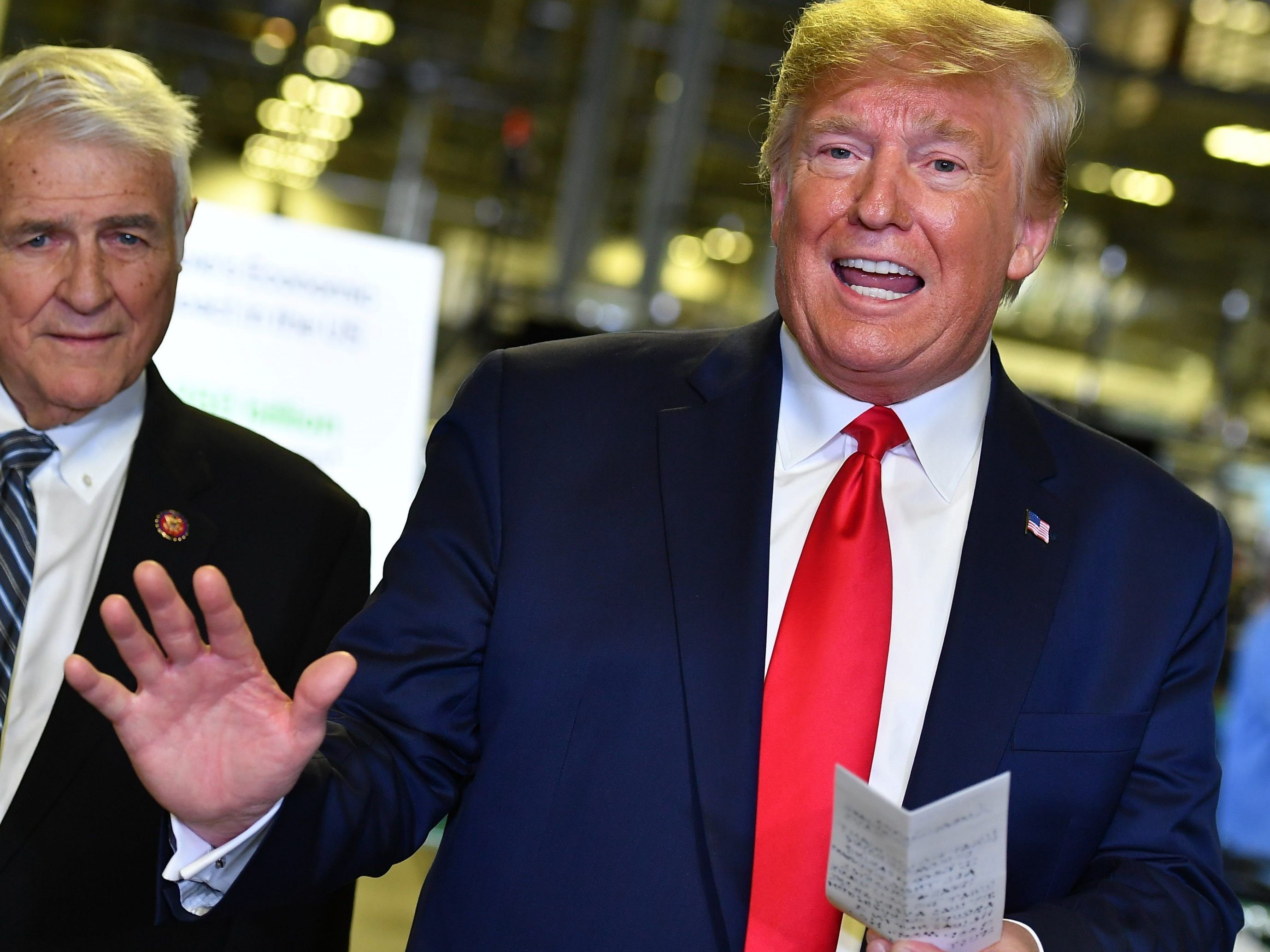 US-Präsident Trump sieht sich weiterhin mit einemmöglichen Amtsenthebungsverfahren konfrontiert.