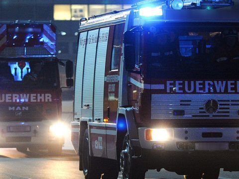 Feuerwehr Ludesch konnte Brand rasch löschen ©APA Feuerwehr Ludesch konnte Brand rasch löschen ©APA