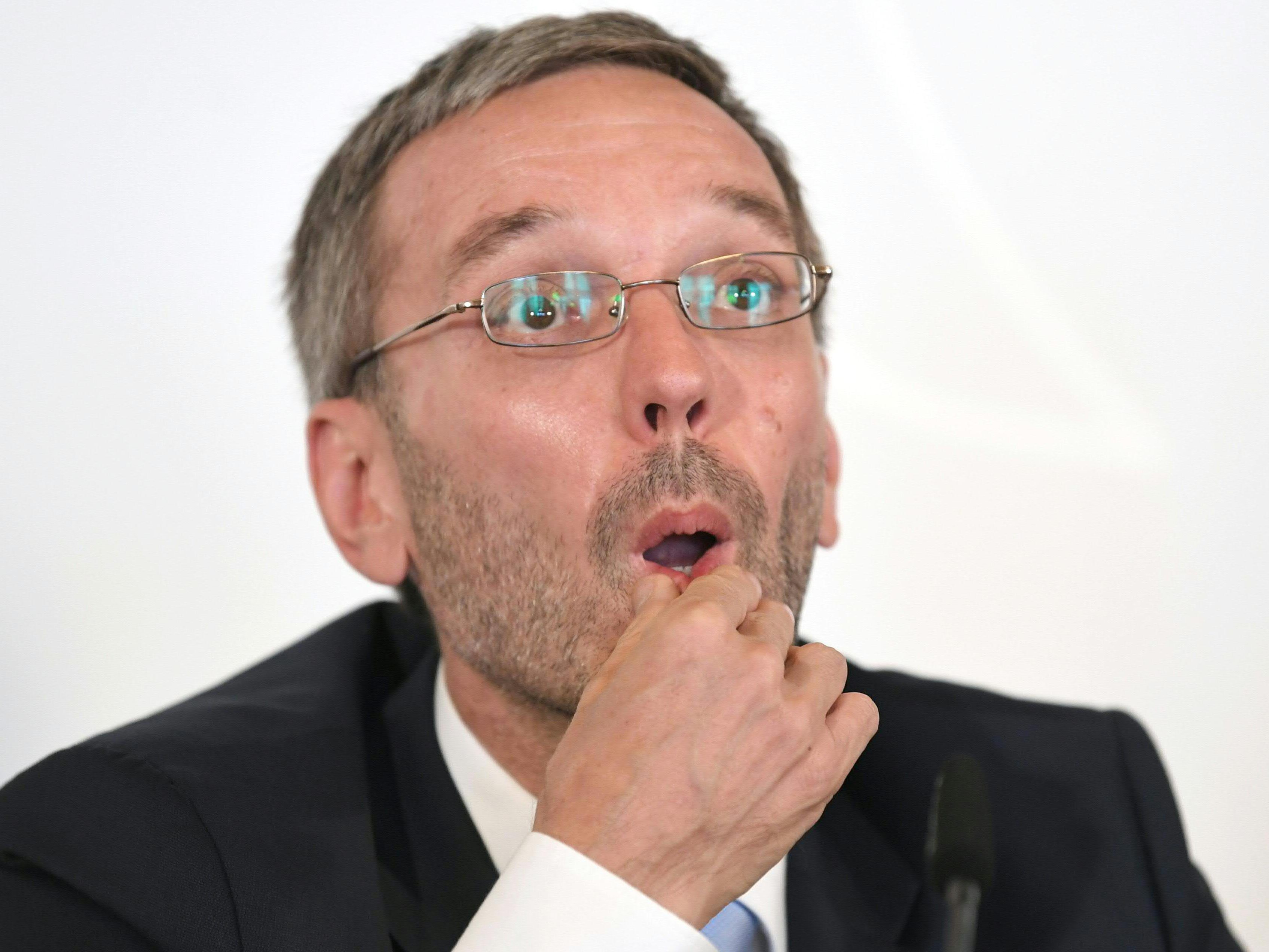 Die FPÖ will dem Immunitätsantrag nicht zustimmen. Die FPÖ will dem Immunitätsantrag nicht zustimmen.