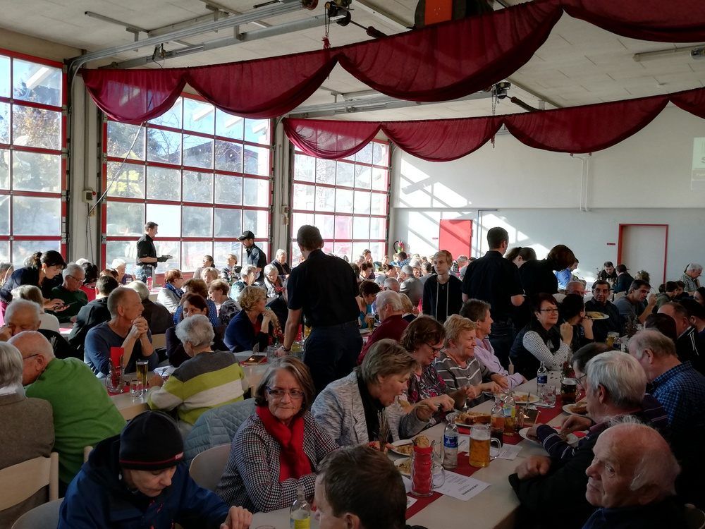 Röthner Feuerwehr lädt zur traditionellen Schlachtpartie