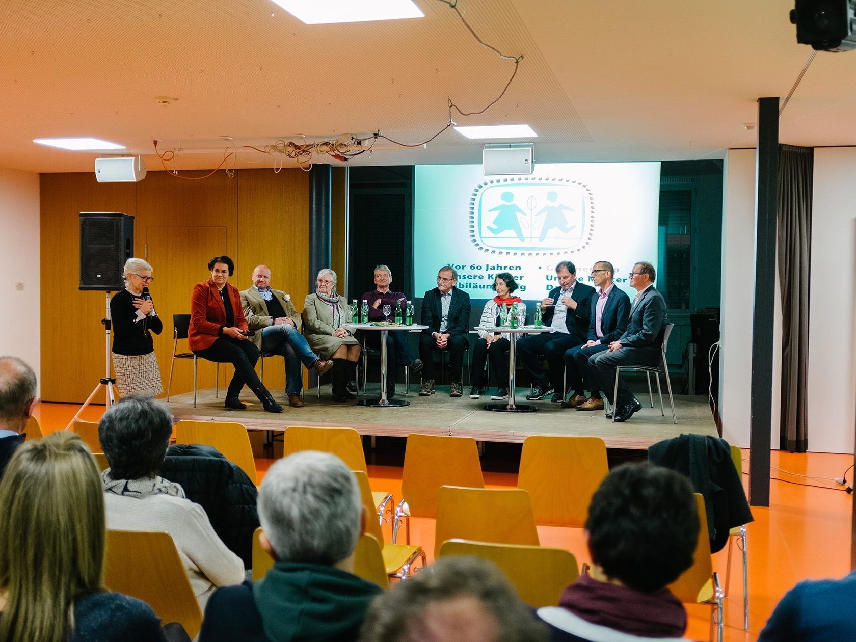 Angelika Schwarzmann, Birgit Fiel, Gerd Konklewski, Lydia Moosbrugger, Walter Gmeiner, Walter Rüf, Erika Körber, Alexander Gabriel, Walter Schmolly und Erich Schwarzmann. Angelika Schwarzmann, Birgit Fiel, Gerd Konklewski, Lydia Moosbrugger, Walter Gmeiner, Walter Rüf, Erika Körber, Alexander Gabriel, Walter Schmolly und Erich Schwarzmann.