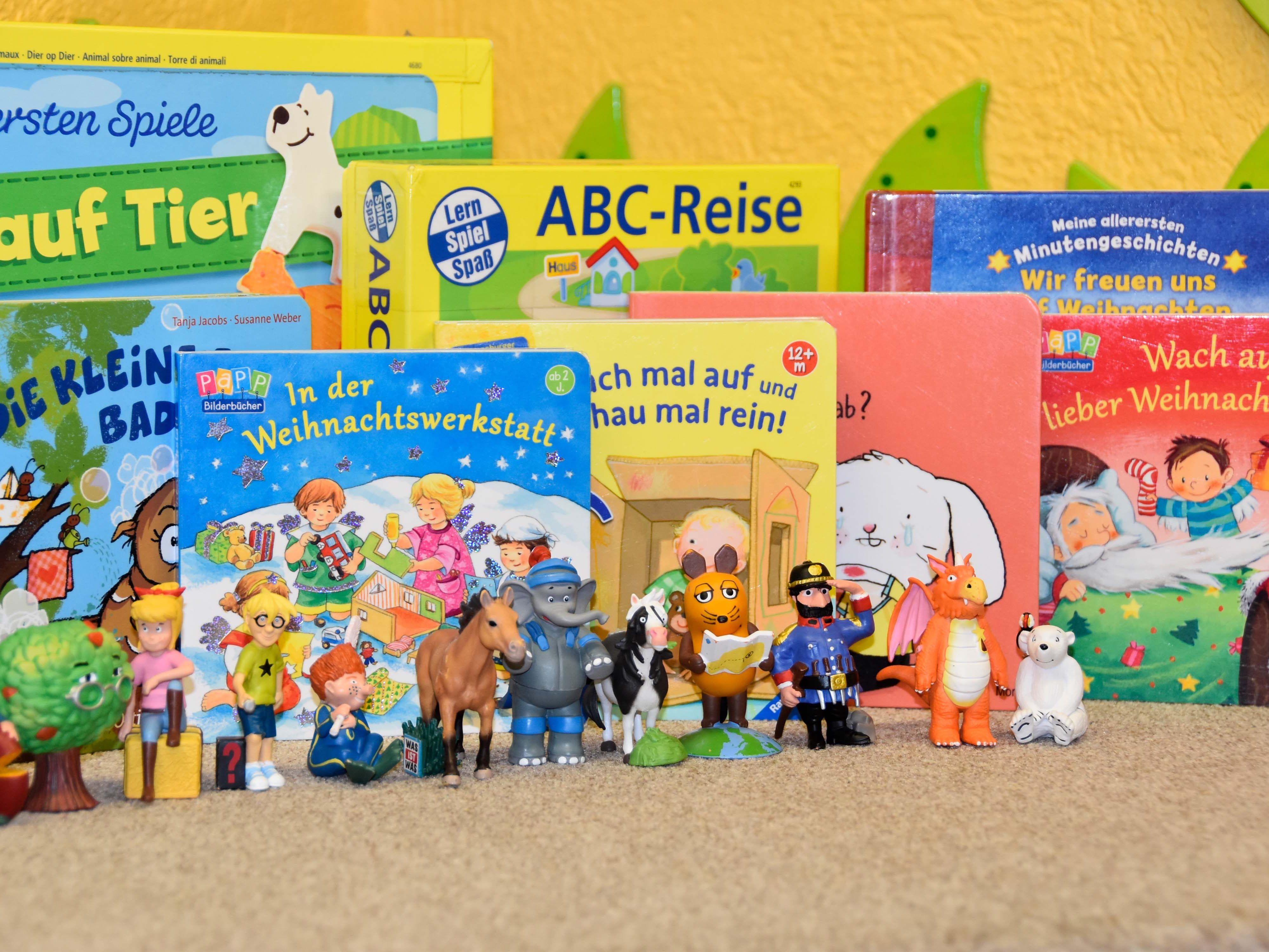 Über 130 Tonie-Figuren und rund 16.000 Bücher stehen zur Auswahl. Über 130 Tonie-Figuren und rund 16.000 Bücher stehen zur Auswahl.