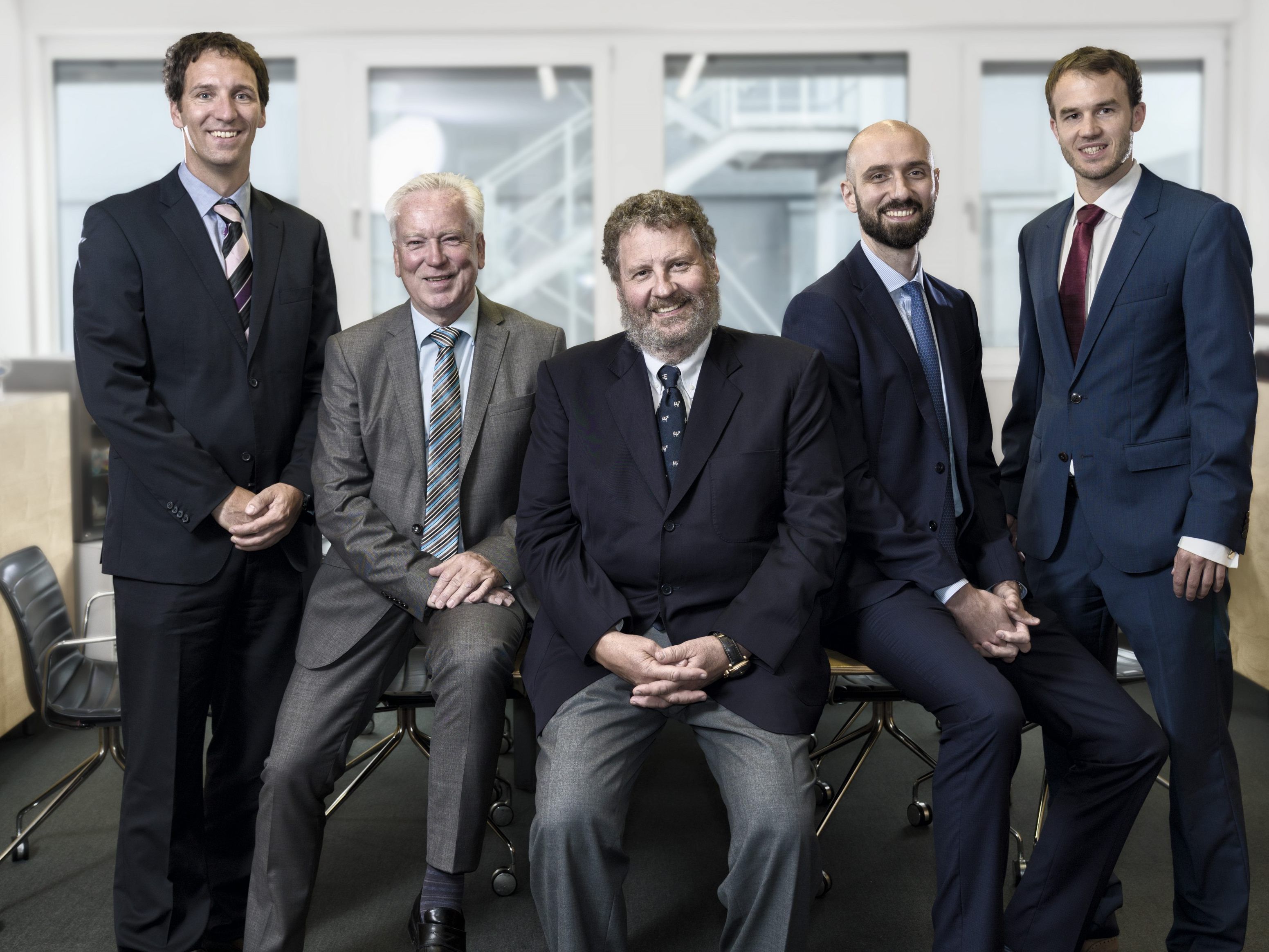Neuer Vorstand der Rupp AG ab 01.01.2020 v.l.: Daniel Marte, Manfred Pipo, Josef Rupp, Tarek En-Nazer, Markus Dürnberger Neuer Vorstand der Rupp AG ab 01.01.2020 v.l.: Daniel Marte, Manfred Pipo, Josef Rupp, Tarek En-Nazer, Markus Dürnberger