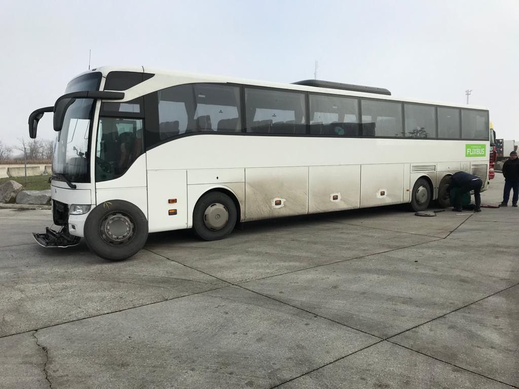 Neun defekte Reisebusse wurden von der Polizei aus dem Verkehr gezogen.