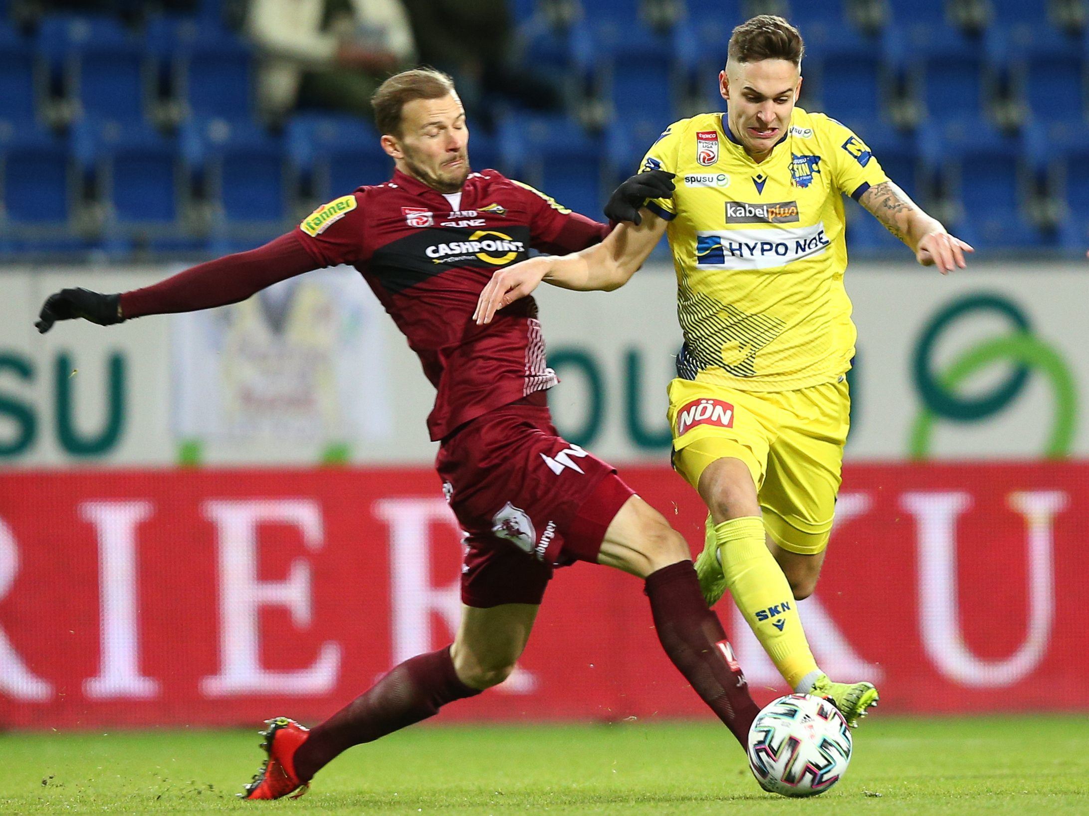 SKN St. Pölten unterlag den Vorarlbergern mit 0:3. SKN St. Pölten unterlag den Vorarlbergern mit 0:3.
