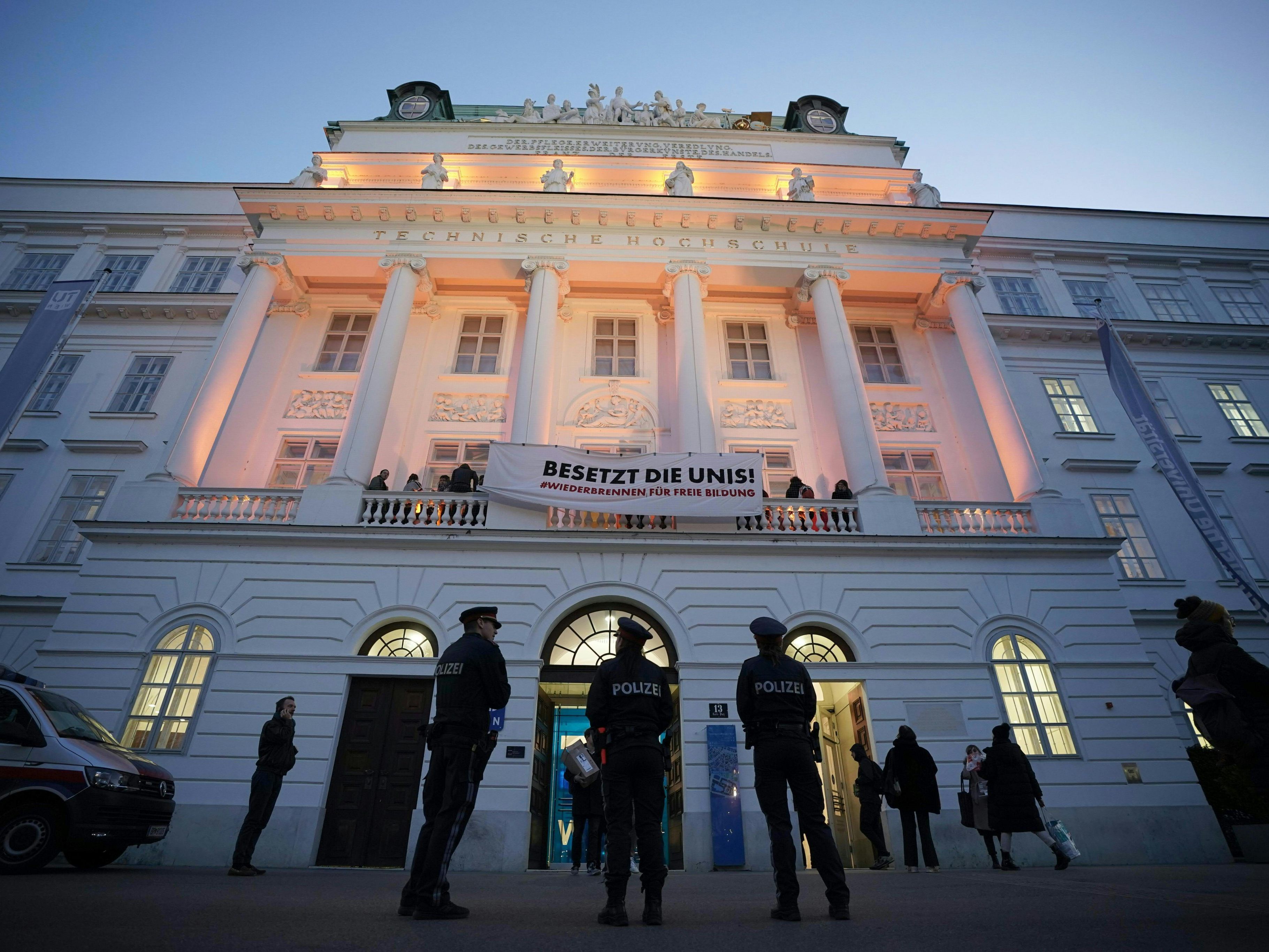 Rund 100 Personen besetzten den Festsaal der TU Wien.