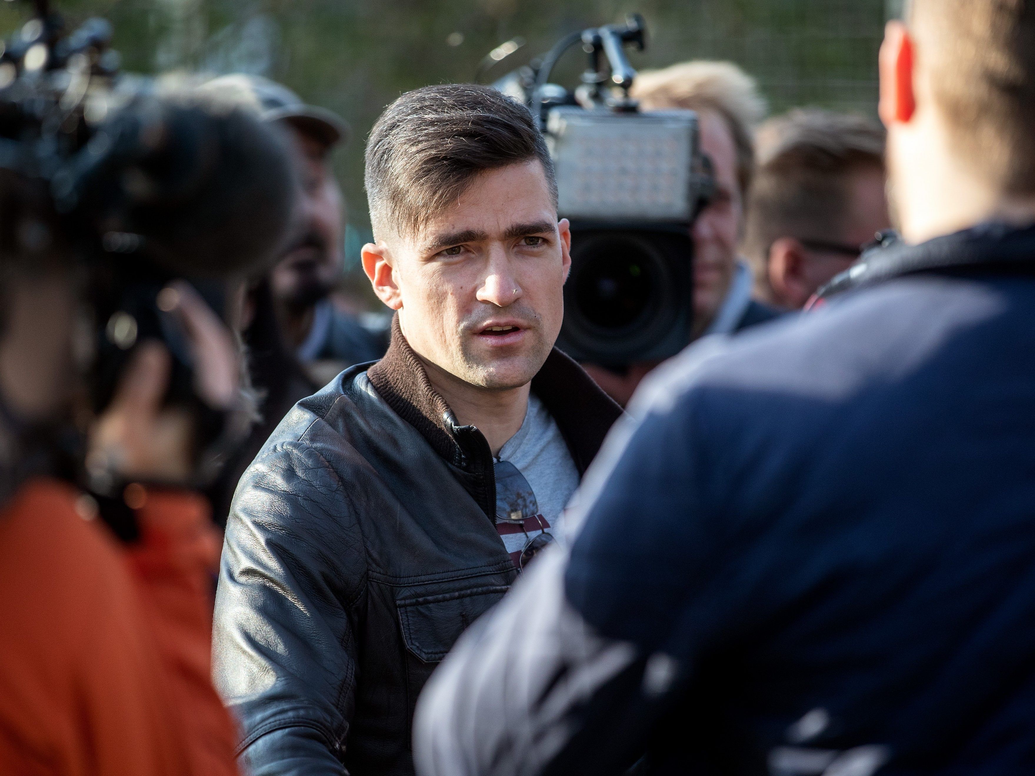 Die Hausdurchsuchung bei Identitären-Chef Martin Sellner war rechtswidrig. Die Hausdurchsuchung bei Identitären-Chef Martin Sellner war rechtswidrig.