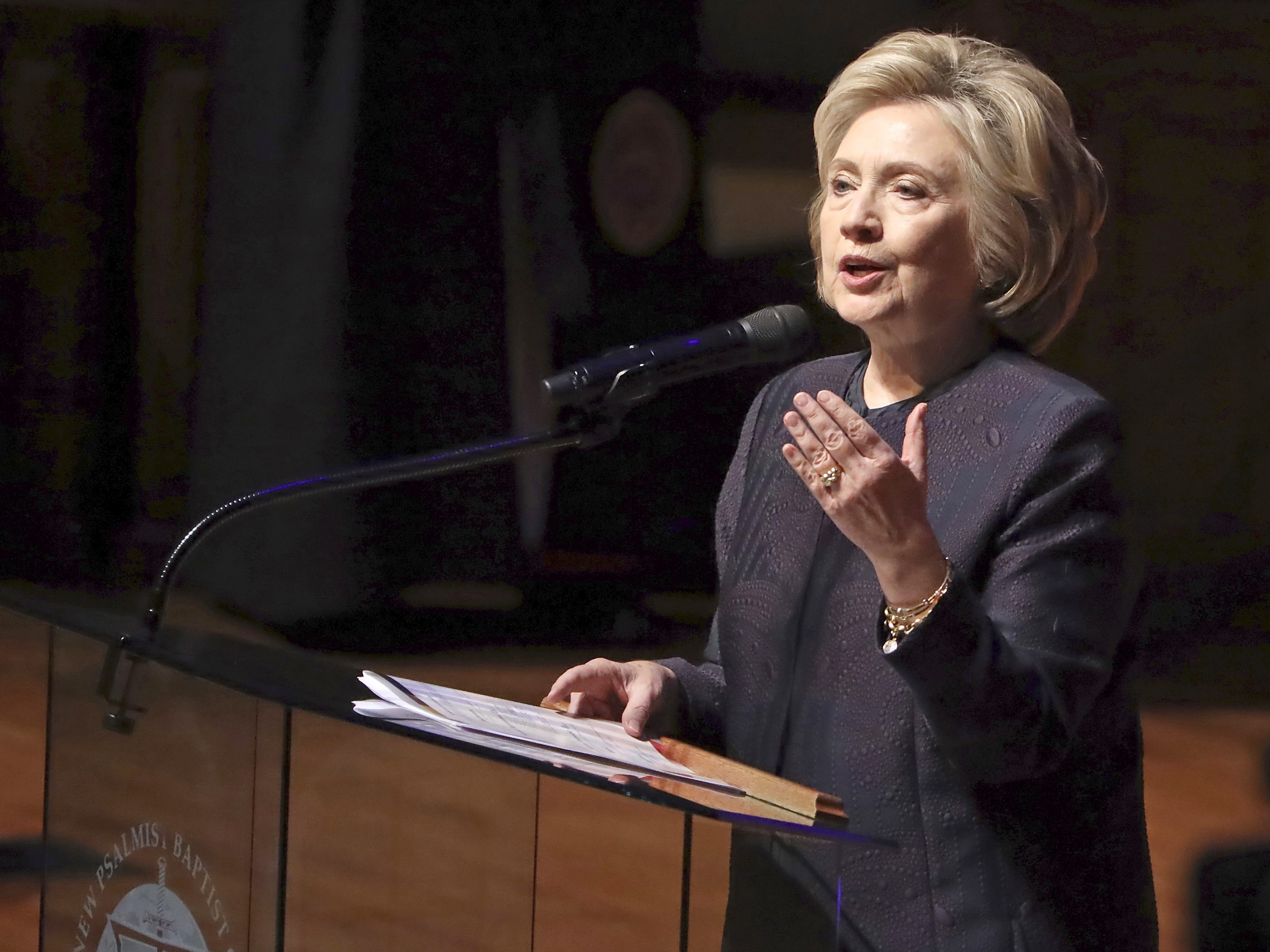 Hillary Clinton hat sich scheinbar einem Lifting unterzogen.