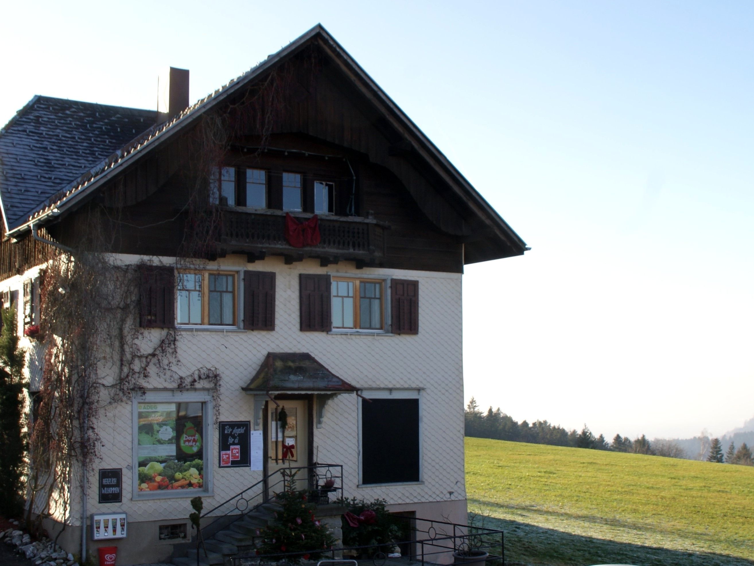 Bucher Dorflädele: Nahversorgung und Infrastruktur stehén beim Stammtisch im Fokus. Bucher Dorflädele: Nahversorgung und Infrastruktur stehén beim Stammtisch im Fokus.