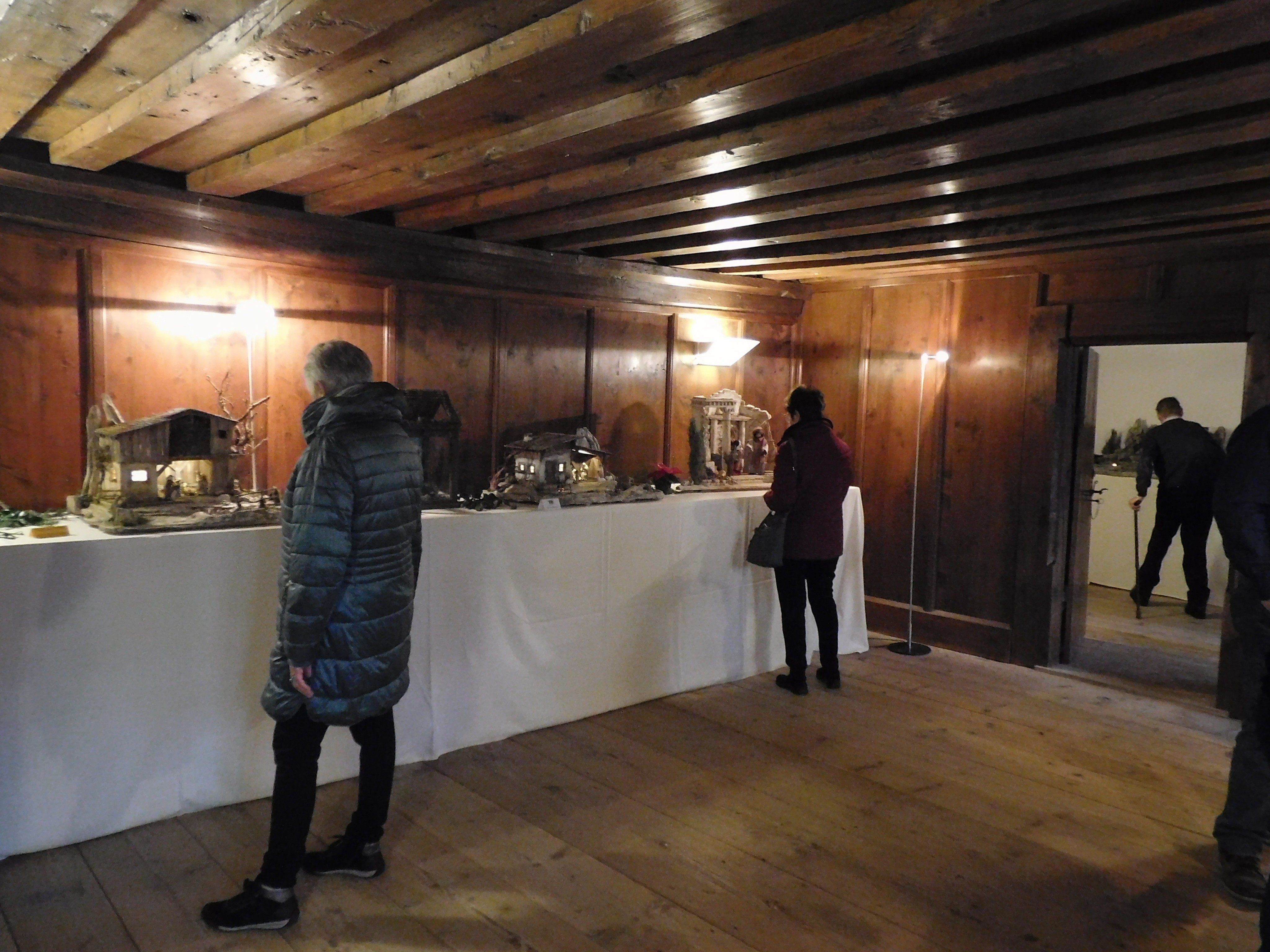 Im wunderbaren Ambiente des Jonas-Schlössle fand die traditionelle Krippenausstellung statt Im wunderbaren Ambiente des Jonas-Schlössle fand die traditionelle Krippenausstellung statt