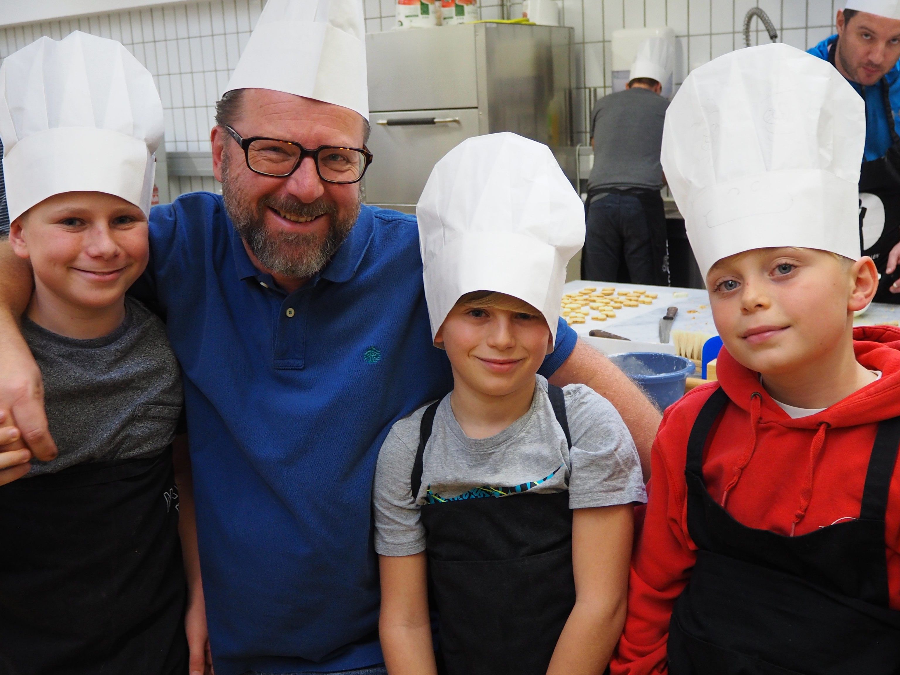 Michael Tagger mit seinen Söhnen Luca, Emilio und Matteo Michael Tagger mit seinen Söhnen Luca, Emilio und Matteo