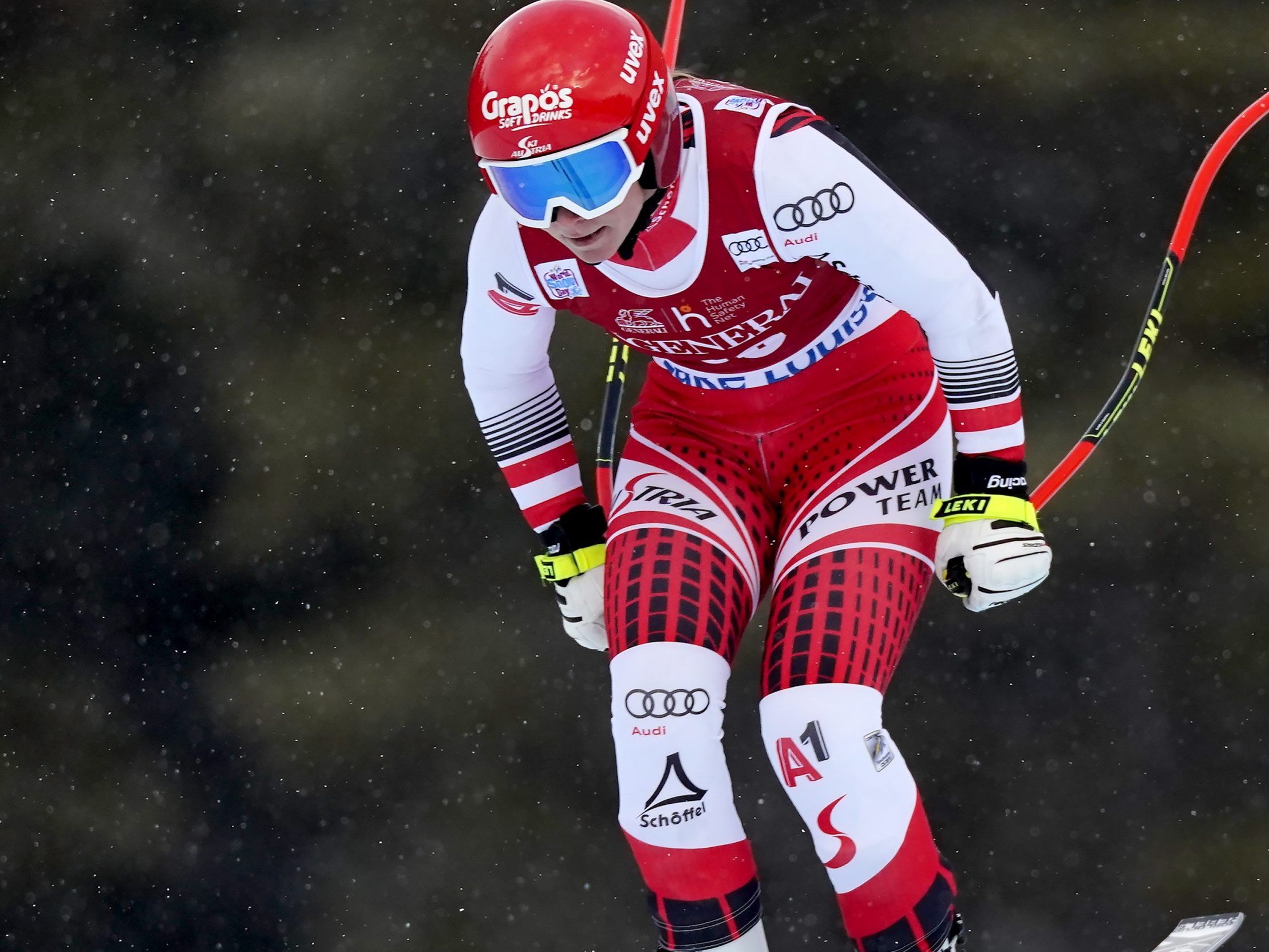 Ariane Rädler beim Abfahrtstraining in Lake Louise am Dienstag.