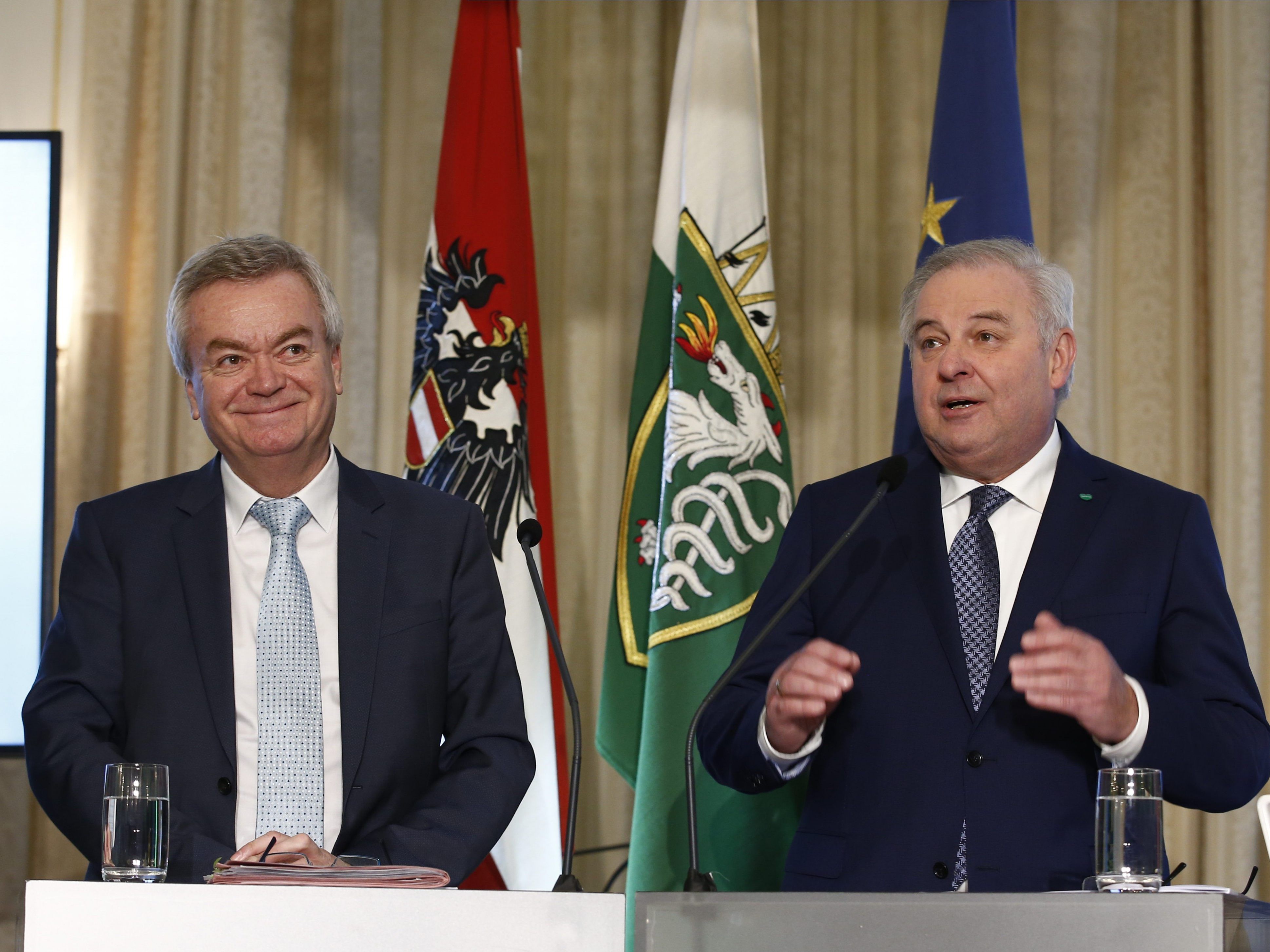 Anton Lang und Hermann Schützenhöfer stellten heute die neue Regierung vor. Anton Lang und Hermann Schützenhöfer stellten heute die neue Regierung vor.