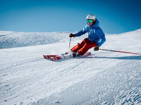 Den Winter feiern mit ermäßigten Ski-Saisonkarten und der aha card!