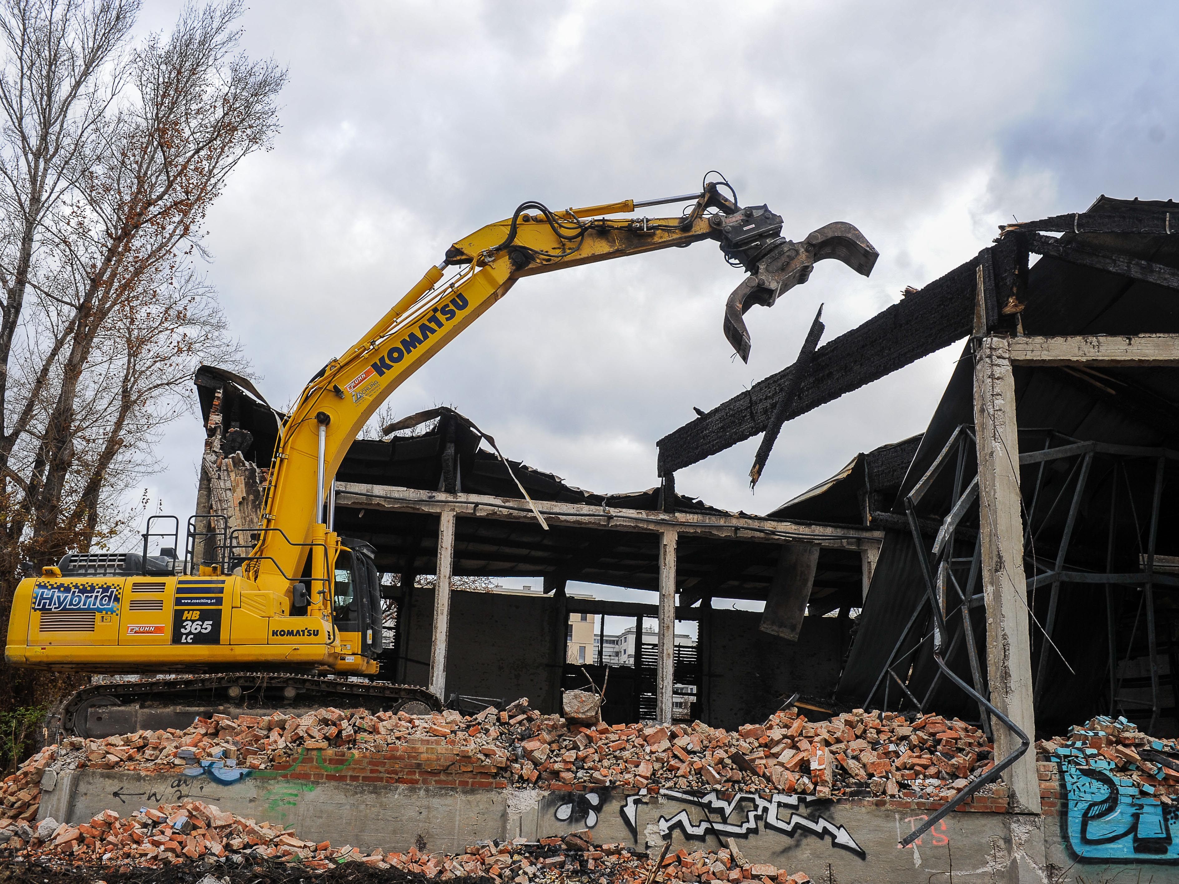 Der Abriss der Nordbahnhalle in WIen-Leopoldstadt hat begonnen.