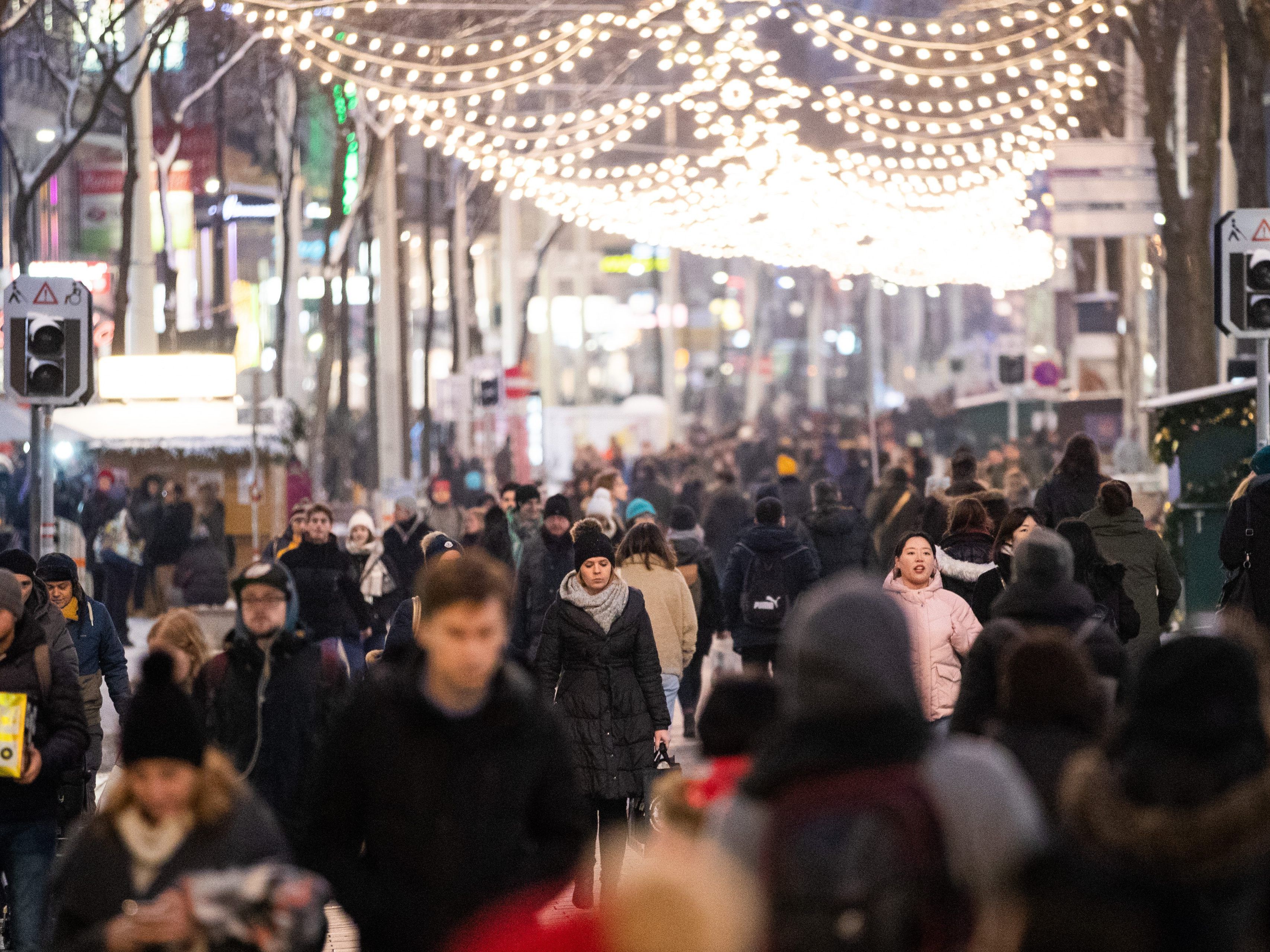 Weihnachtszeit bedeutet in Wien Shoppingzeit.