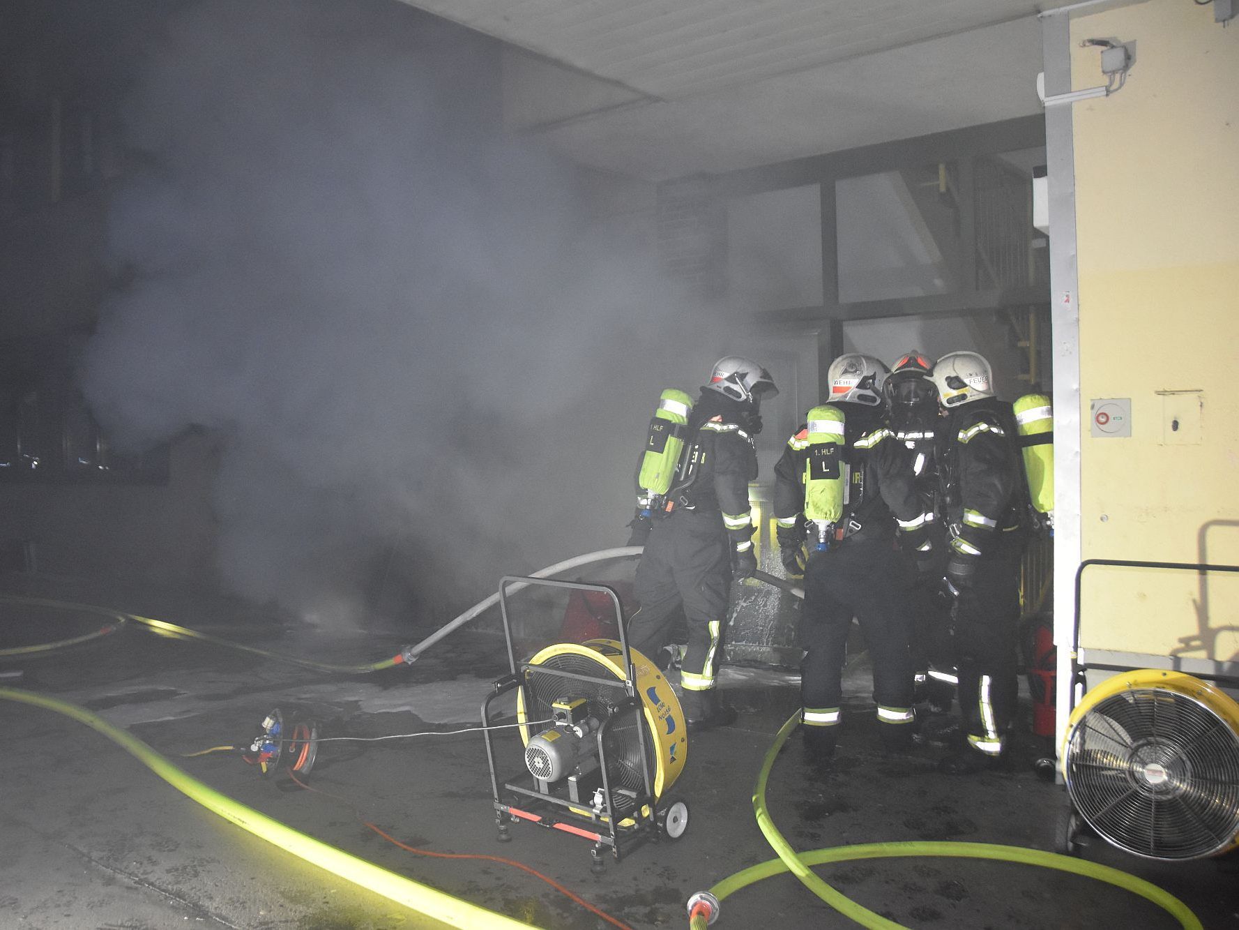 In Wien-Leopoldstadt kam es am Montagabend zu einem Kellerbrand. In Wien-Leopoldstadt kam es am Montagabend zu einem Kellerbrand.
