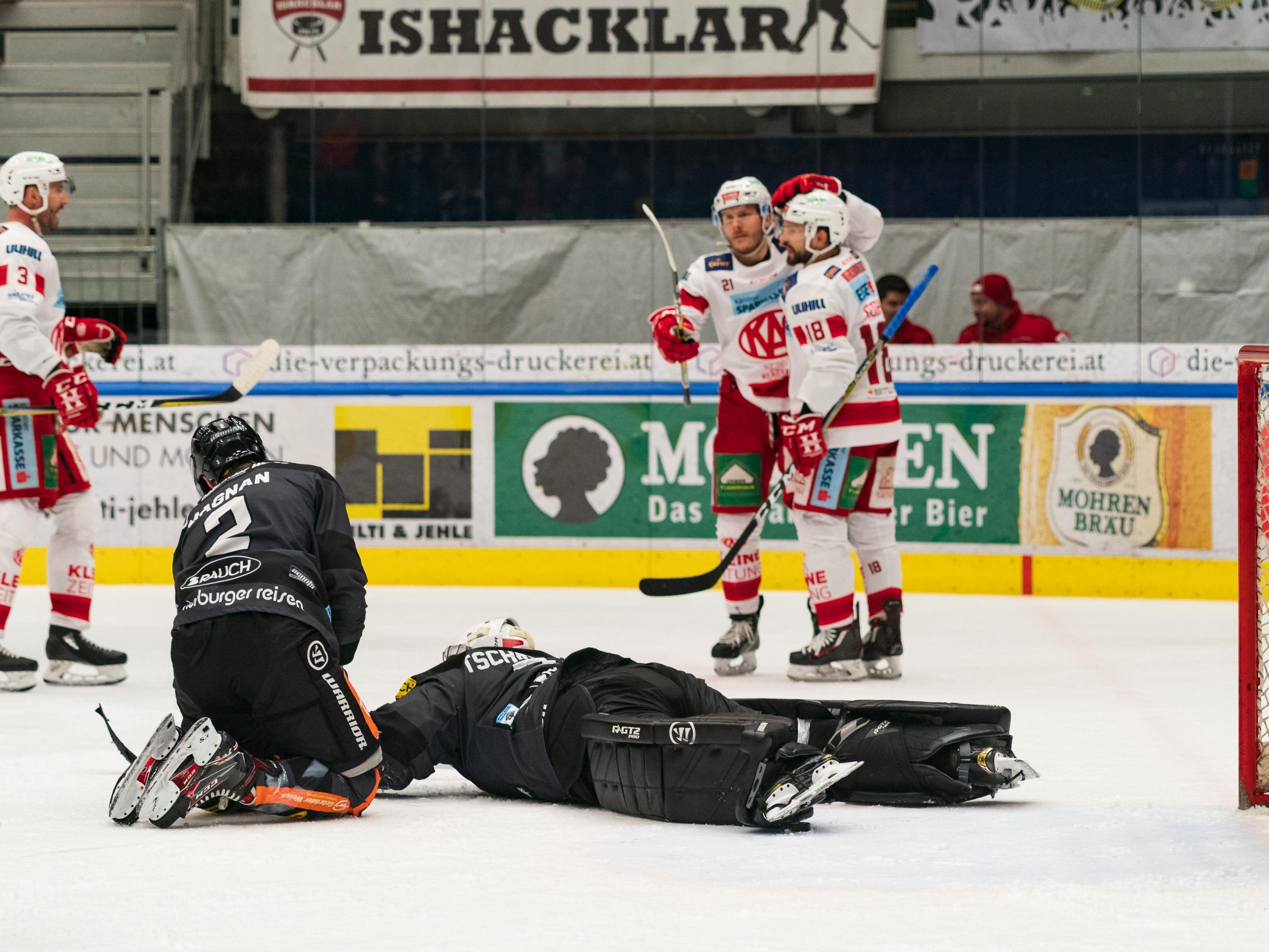 Dornbirn am Boden nach der 3:0-Niederlage. Dornbirn am Boden nach der 3:0-Niederlage.