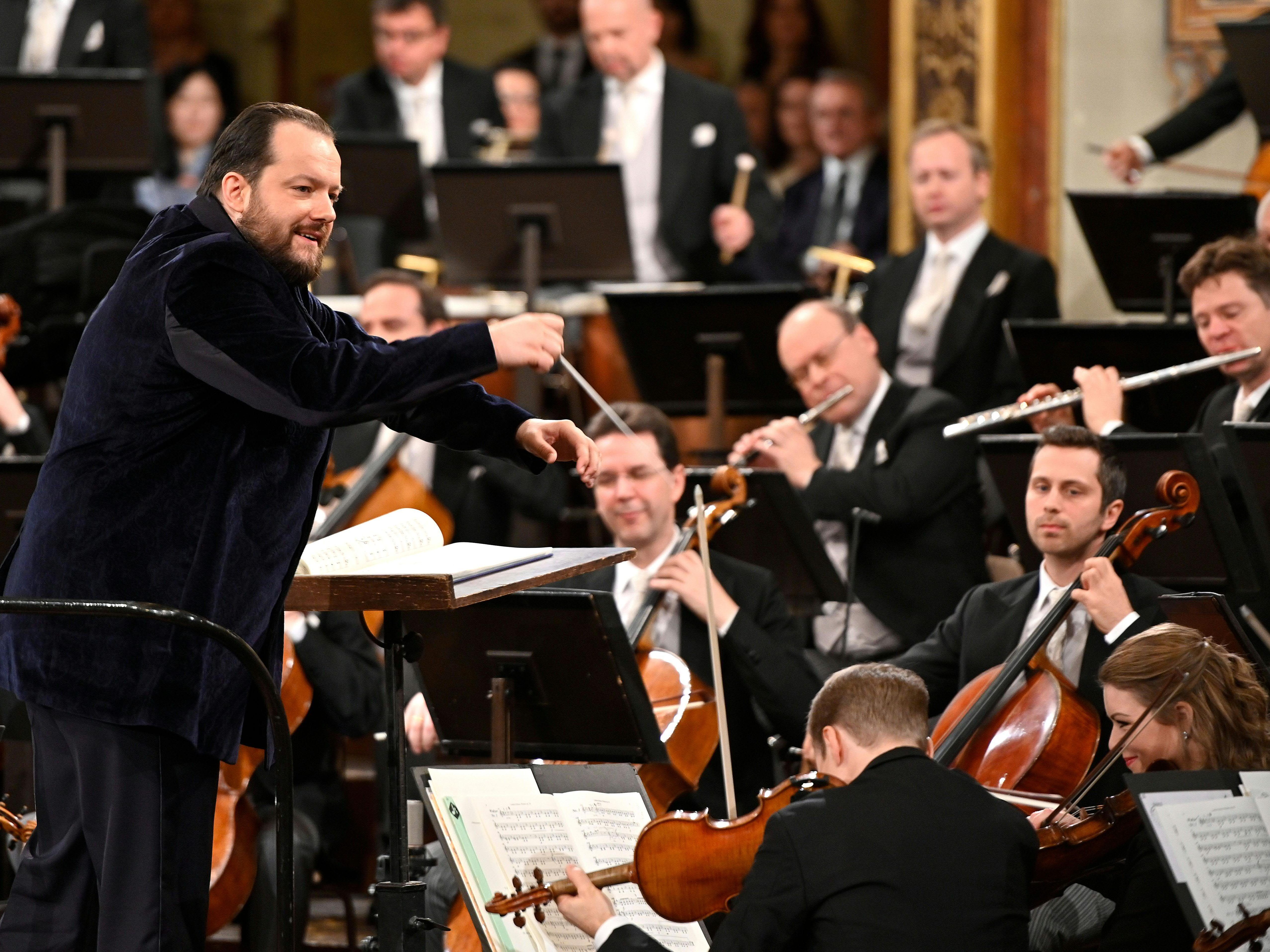 Andris Nelsons dirigierte das Wiener Neujahrskonzert 2020. Andris Nelsons dirigierte das Wiener Neujahrskonzert 2020.