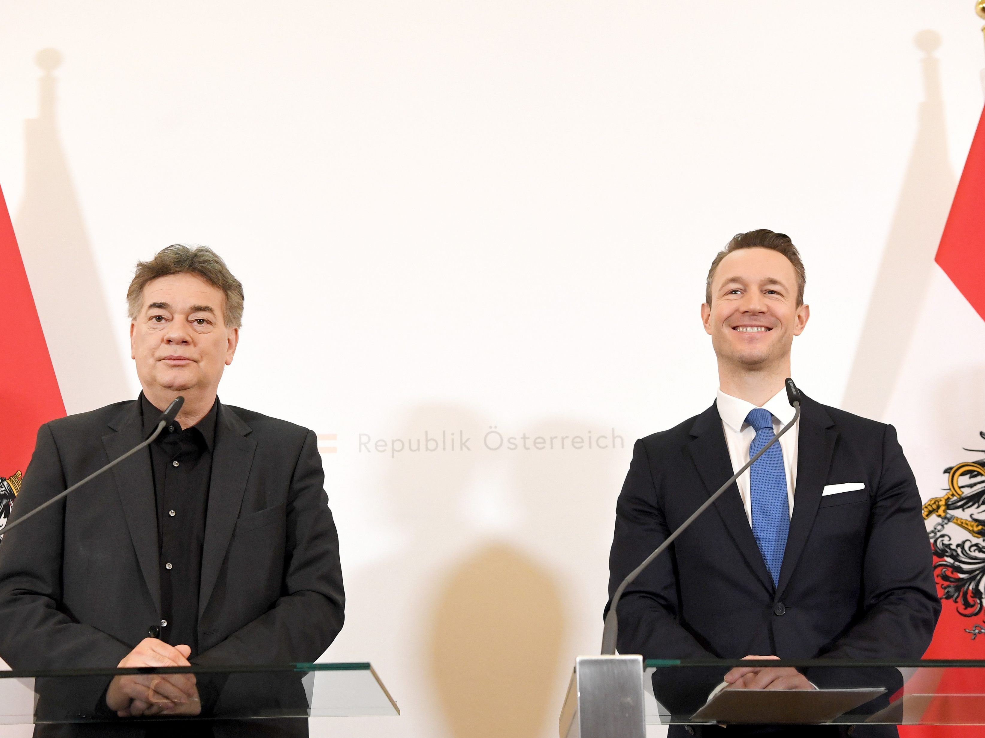 Nach dem Ministerrat traten Kogler und Blümel vor die Presse.