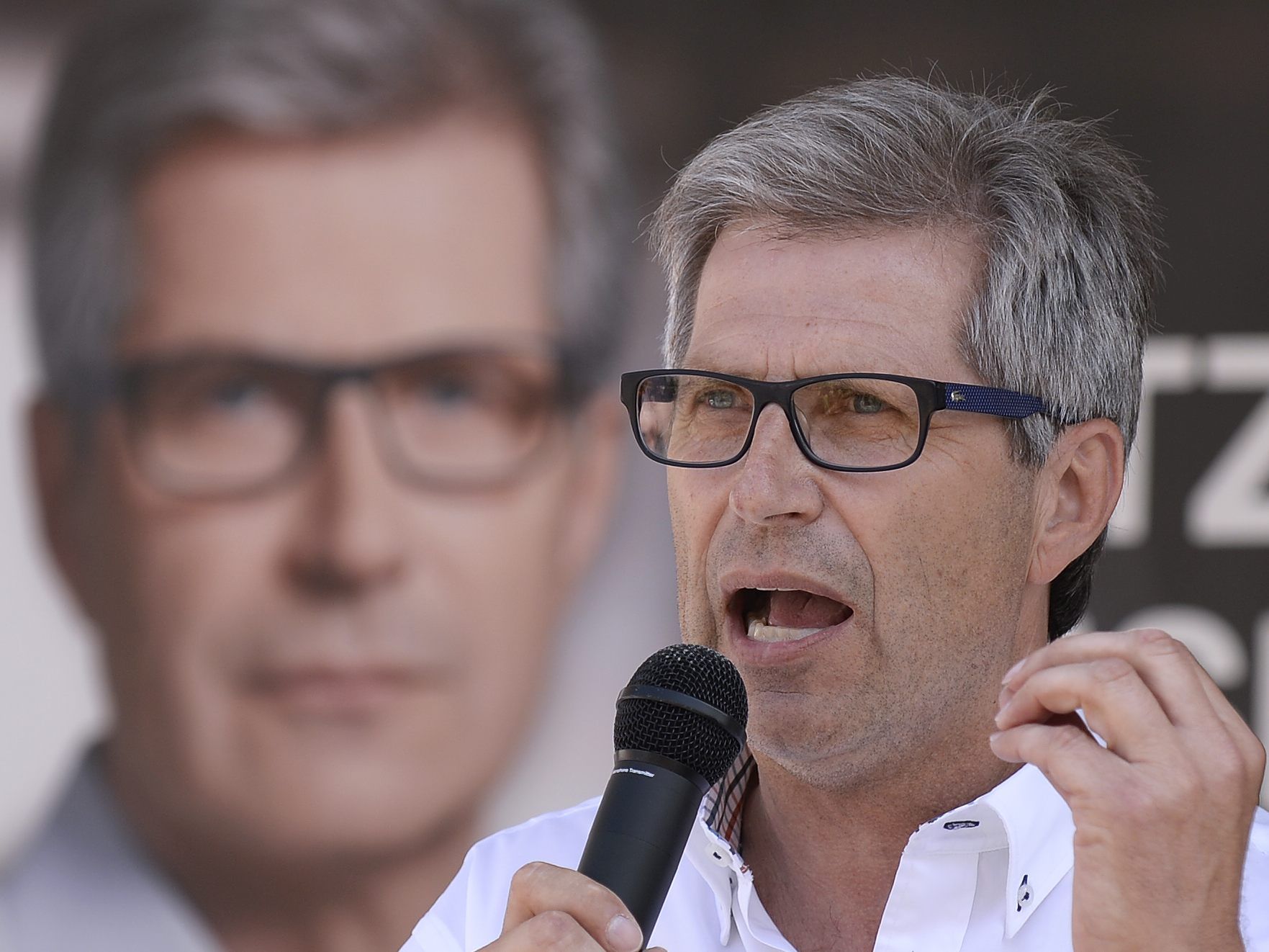 Burgenland-Wahl: Manfred Kölly (LBL) im Porträt. Burgenland-Wahl: Manfred Kölly (LBL) im Porträt.