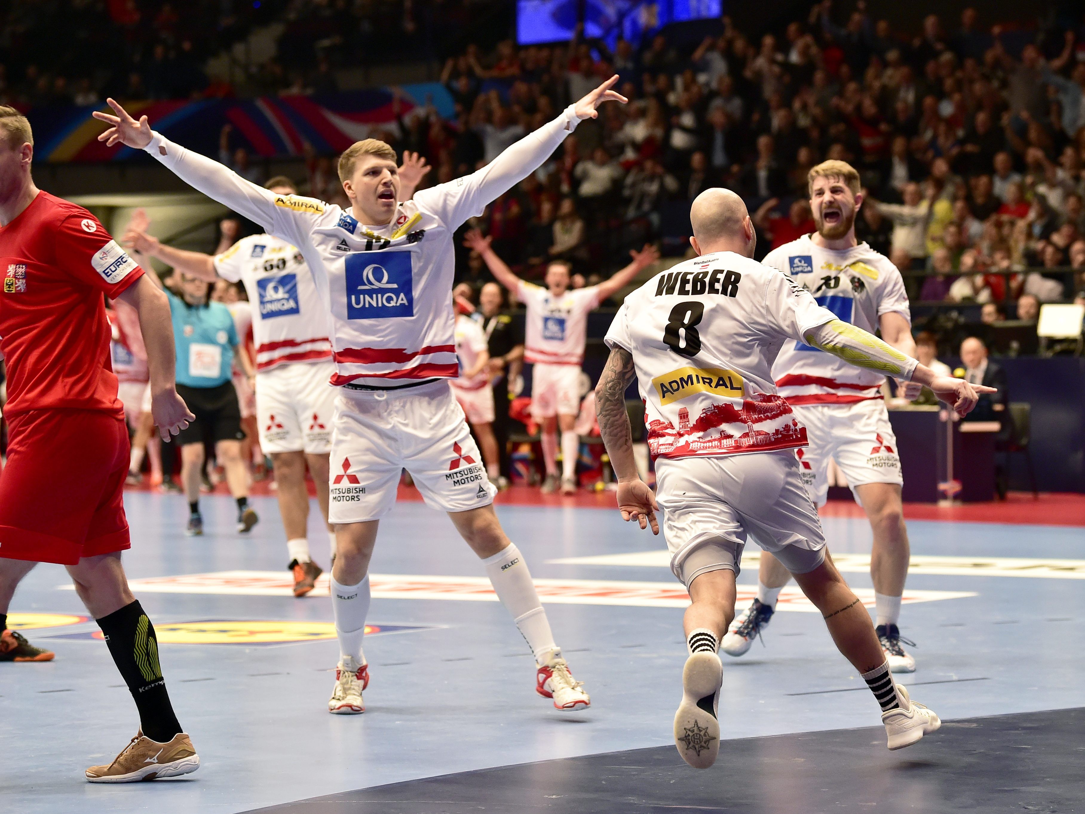 Handball: Österreich arbeitete sich bei Heim-EM zum Auftaktsieg