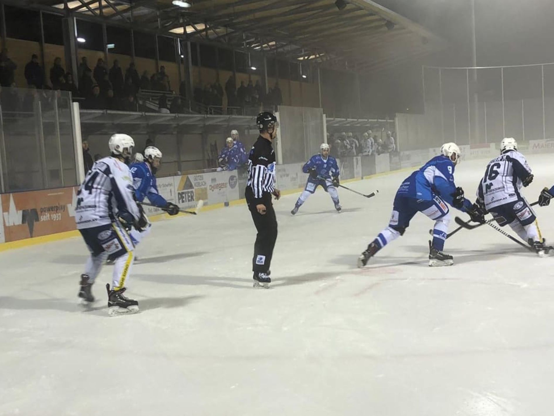 Auch im Topspiel gegen den EHC Montafon gab es einen Emser Erfolg Auch im Topspiel gegen den EHC Montafon gab es einen Emser Erfolg