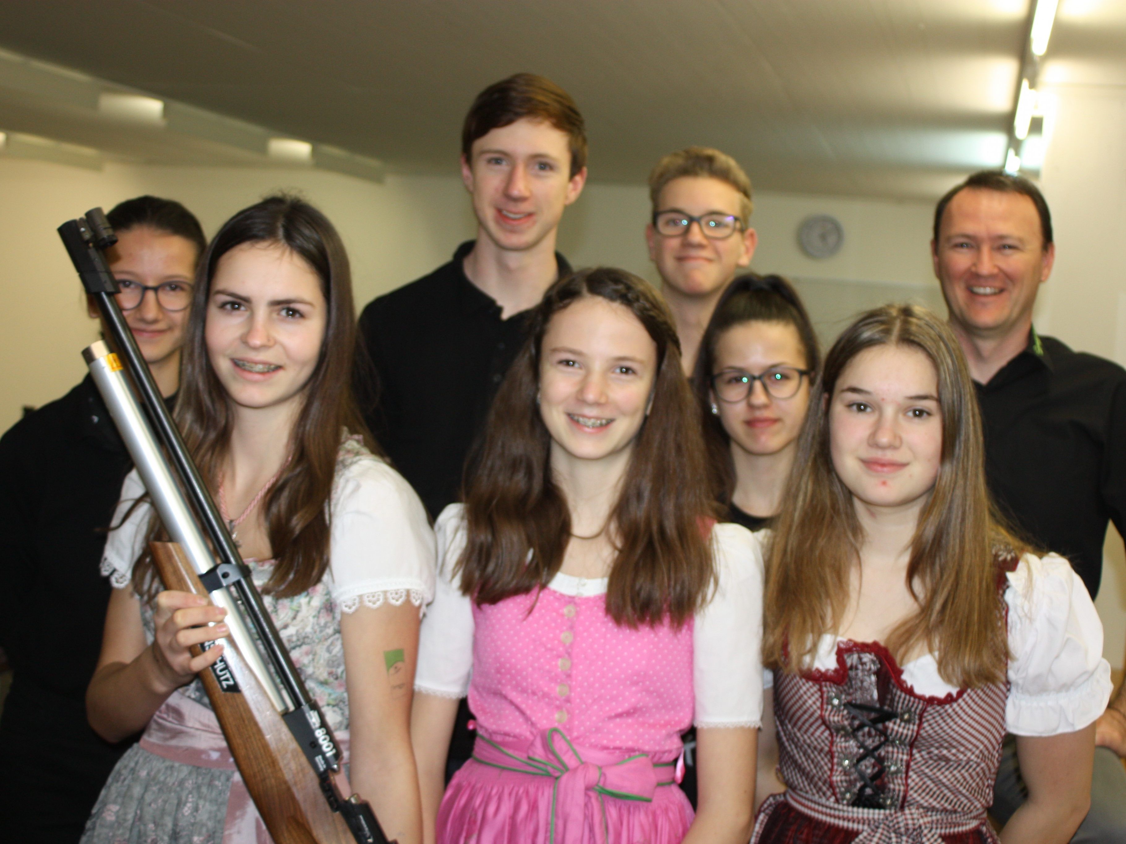 Die achte Auflage vom Rankweiler Krapfenschießen brachte mit mehr als 500 Teilnehmer einen neuen Rekord Die achte Auflage vom Rankweiler Krapfenschießen brachte mit mehr als 500 Teilnehmer einen neuen Rekord