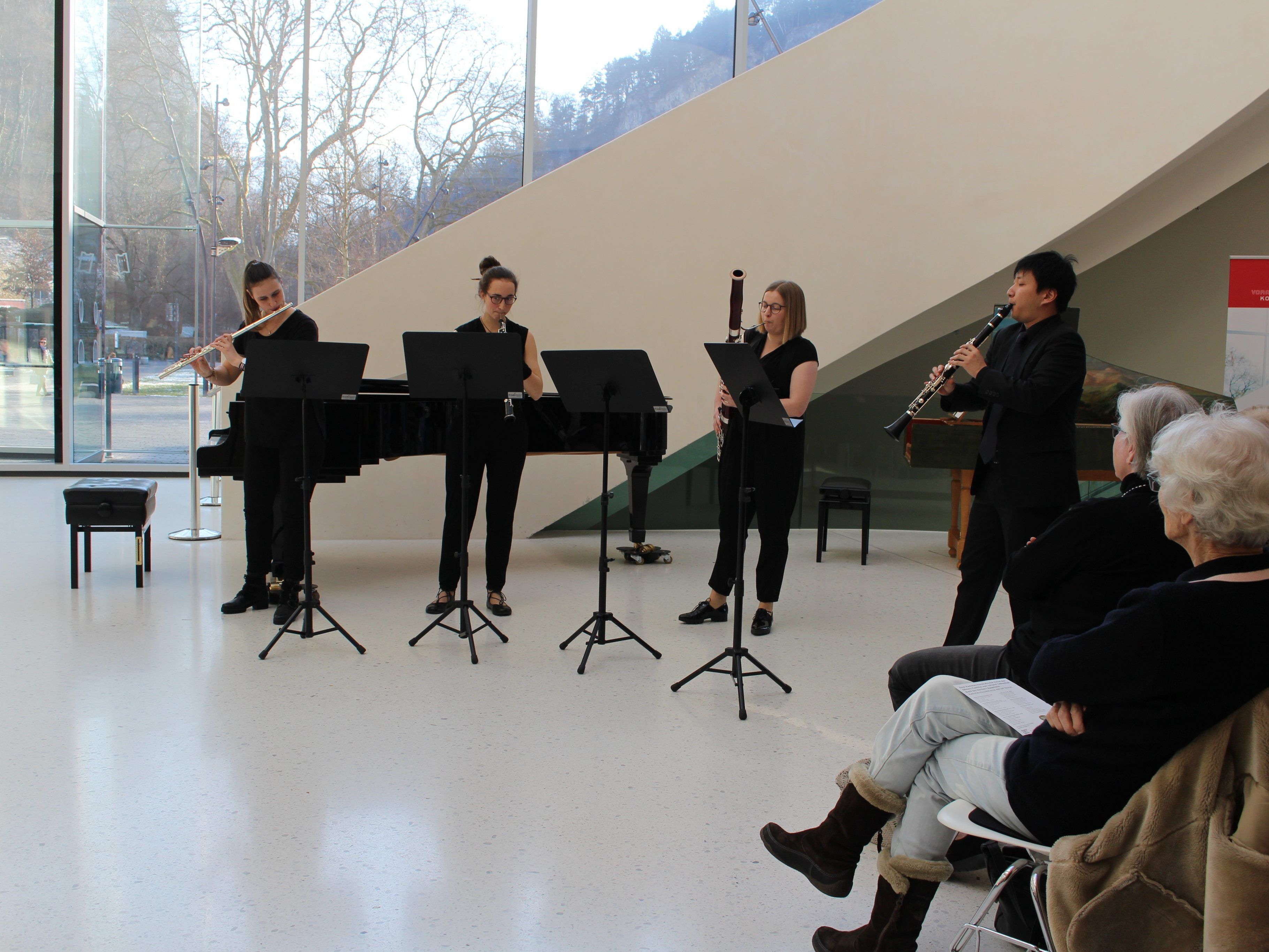 Oboen versüßten die Mittagspause im Montforthaus Oboen versüßten die Mittagspause im Montforthaus