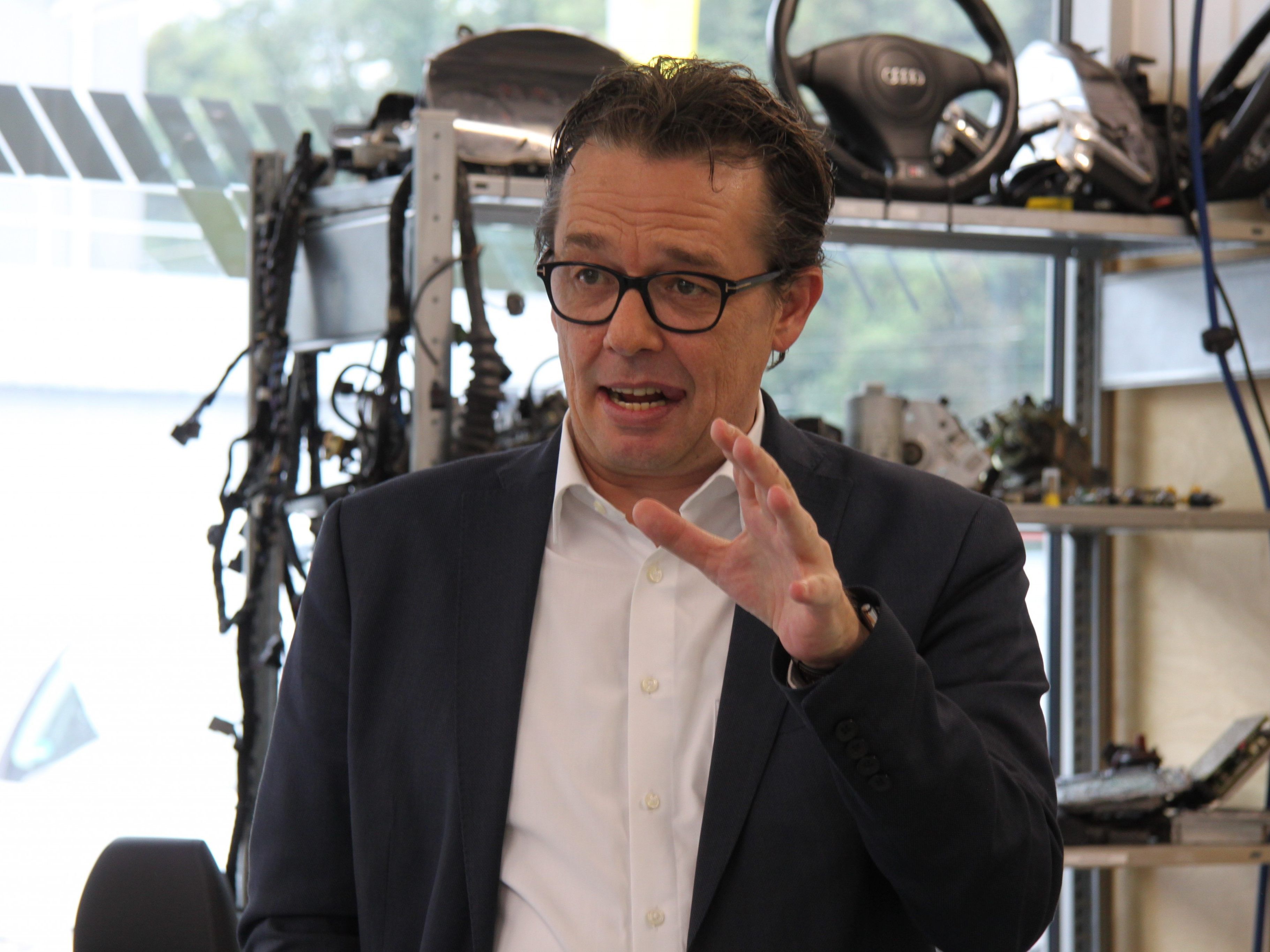 Hans Peter Metzler fordert mehr Tempo bei der Digitalisierung.