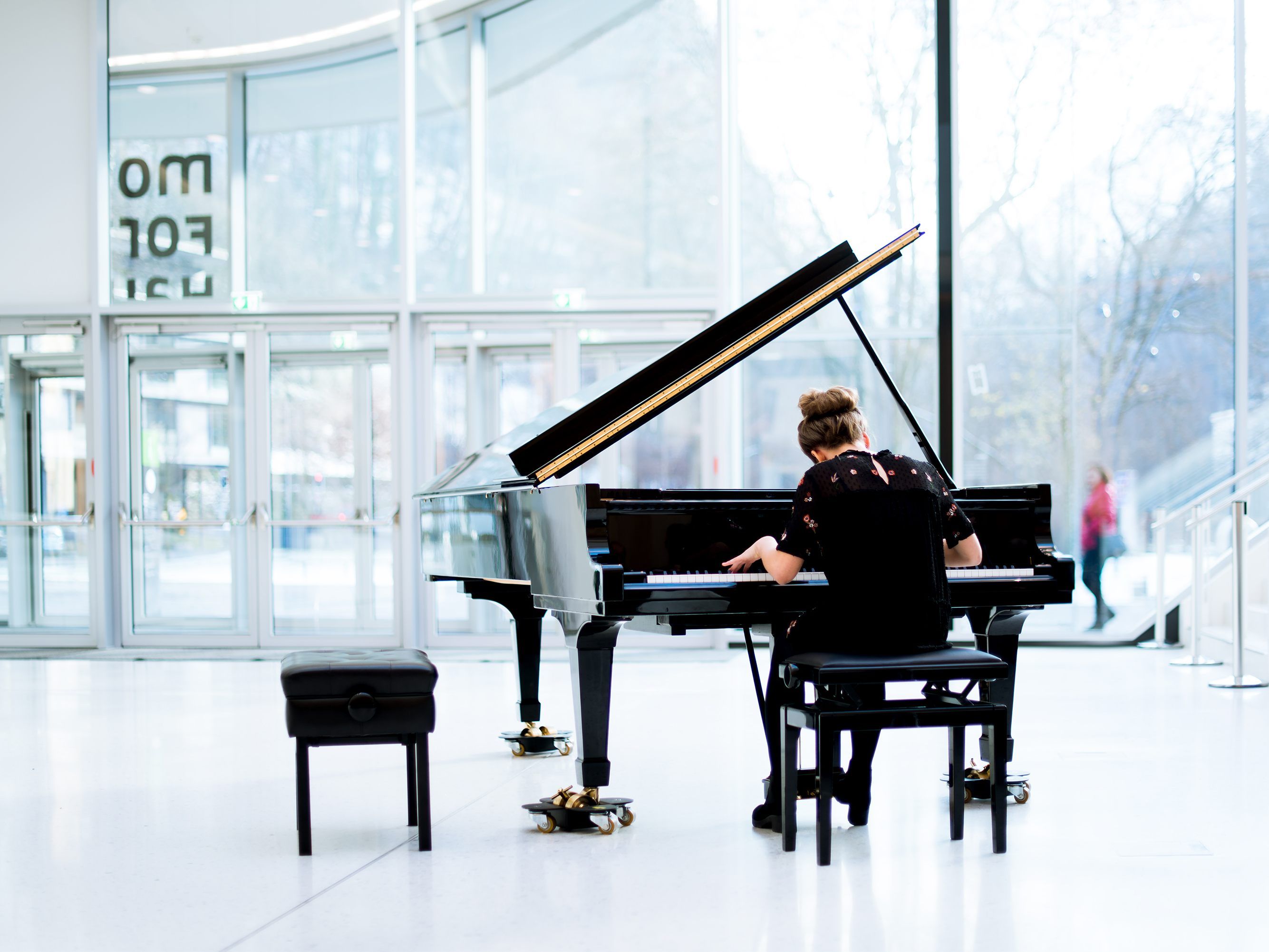Am 4. und 5. Februar findet das internationale Symposium „Musik und Gesellschaft“ im Montforthaus Feldkirch statt. Am 4. und 5. Februar findet das internationale Symposium „Musik und Gesellschaft“ im Montforthaus Feldkirch statt.