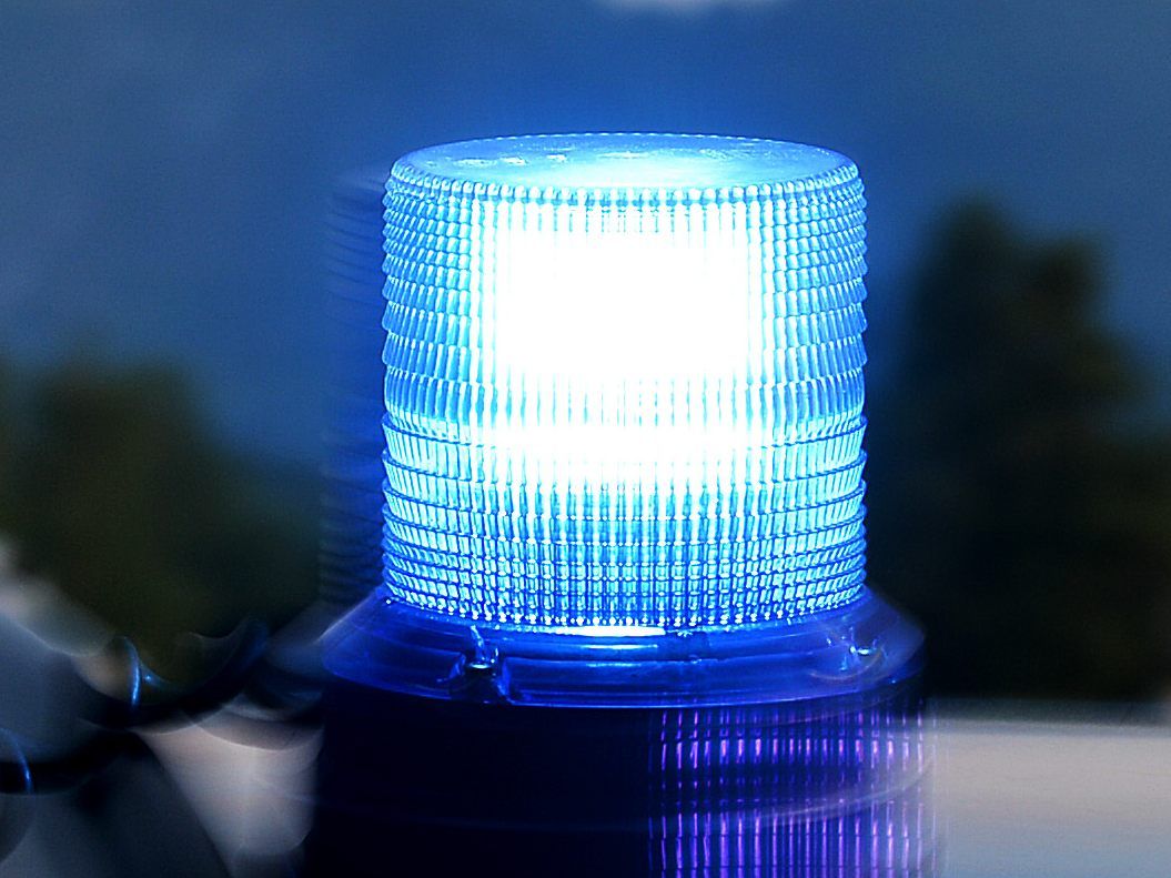 Zeugensuche nachdem ein Hund ein Mädchen ins Bein gebissen hat. Zeugensuche nachdem ein Hund ein Mädchen ins Bein gebissen hat.