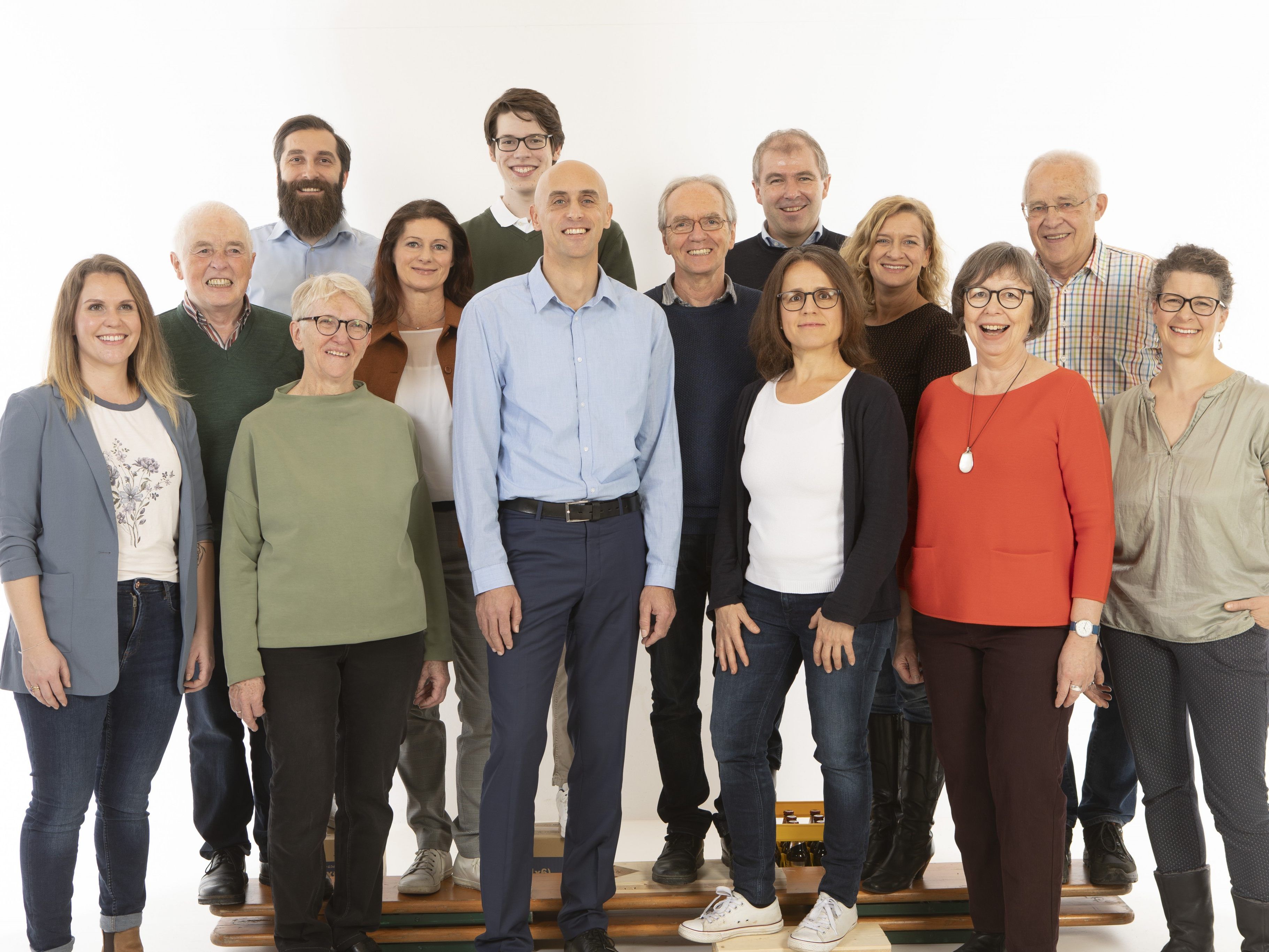 Die Grünen und Parteifreien Wolfurt mit Bürgermeisterkandidat Paul Stampfl und Fraktionsobfrau Michaela Anwander vorne in der Mitte.jpg Die Grünen und Parteifreien Wolfurt mit Bürgermeisterkandidat Paul Stampfl und Fraktionsobfrau Michaela Anwander vorne in der Mitte.jpg