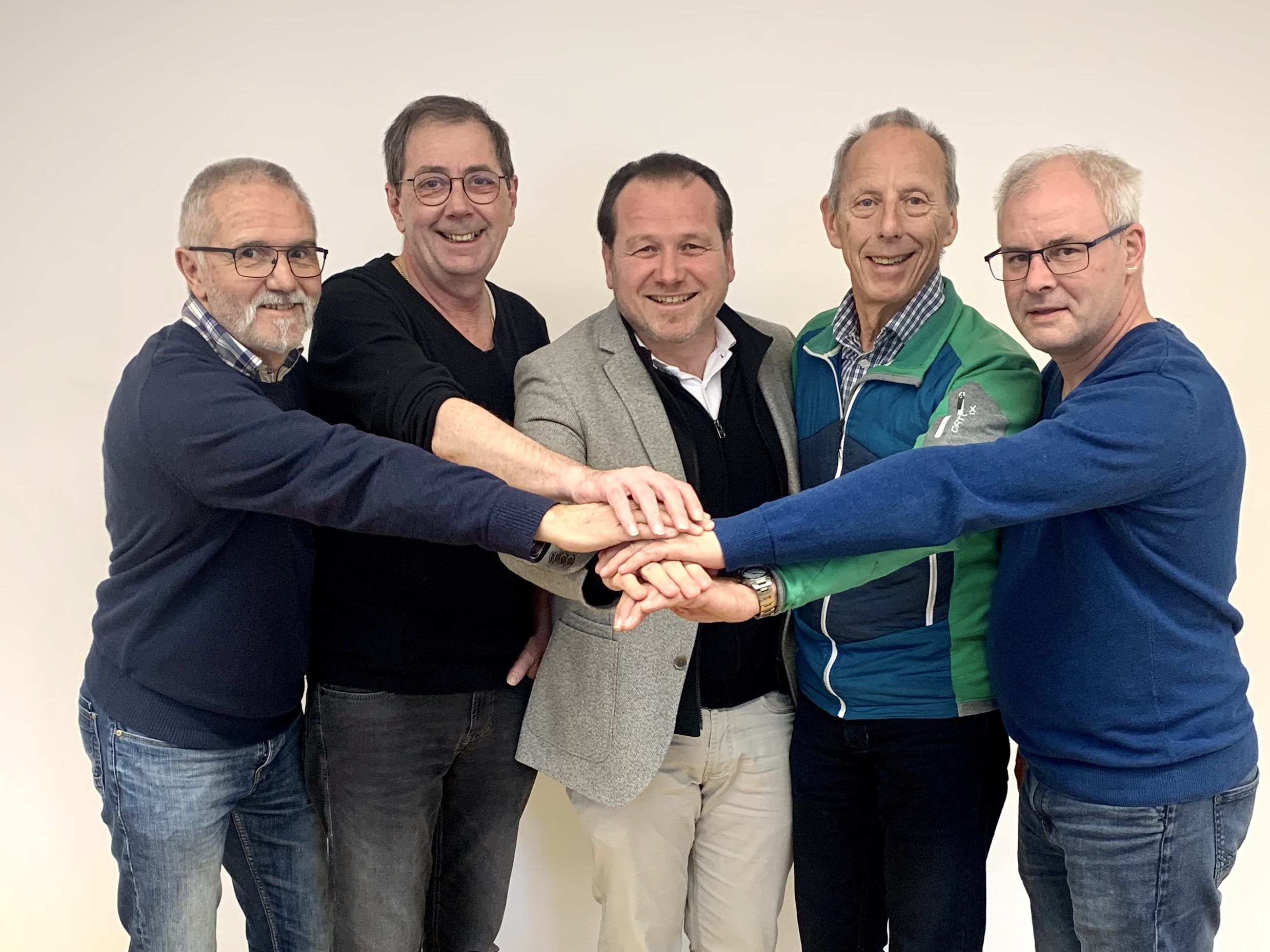 Gemeinsam für Thüringen - Berno Witwer, Gerhard Burtscher, Bgm. Harald Witwer, Vize-Bgm. Reinhold Schneider und Markus Hartmann (v.l.n.r.:) Gemeinsam für Thüringen - Berno Witwer, Gerhard Burtscher, Bgm. Harald Witwer, Vize-Bgm. Reinhold Schneider und Markus Hartmann (v.l.n.r.:)