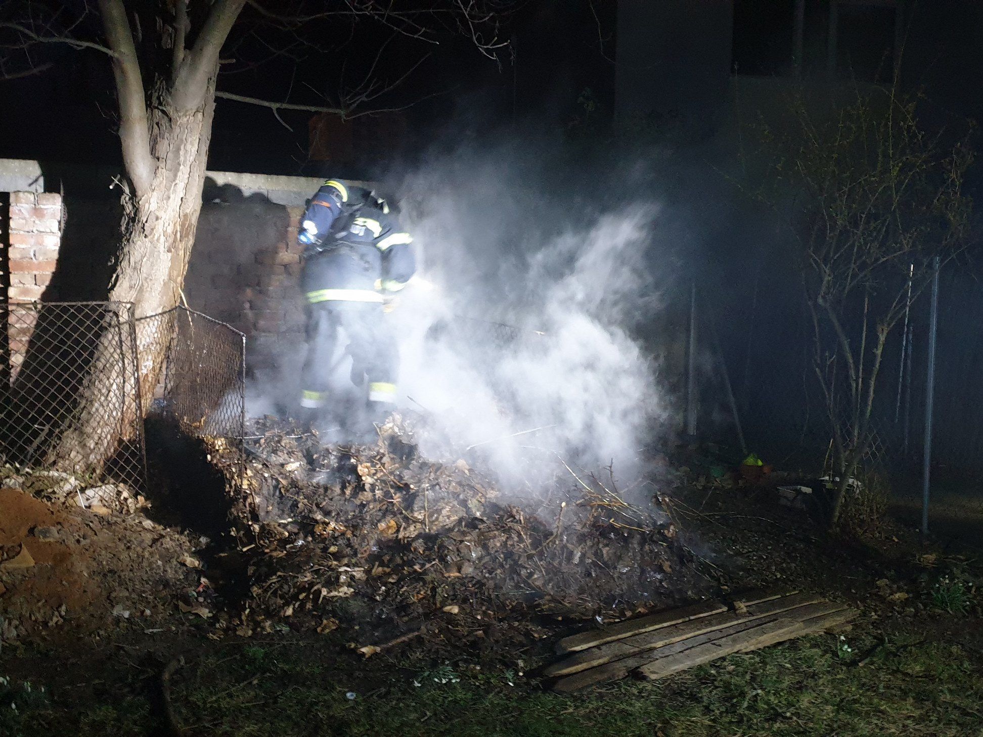 Die Einsatzkräfte der FF Wiener Neustadt konnten den Brand schnell löschen.