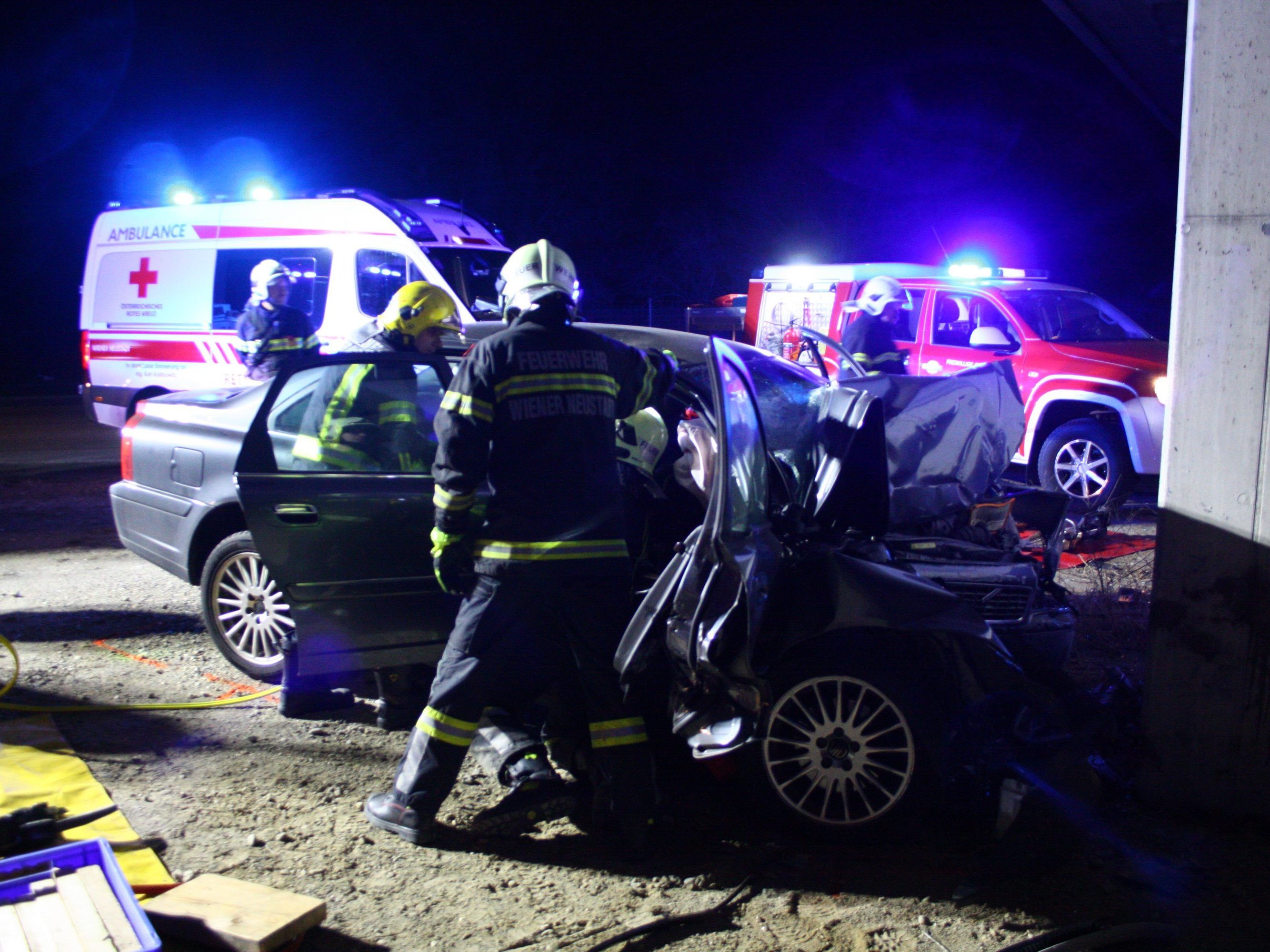 Der 31-Jährige starb bei dem Verkehrsunfall auf der B17.