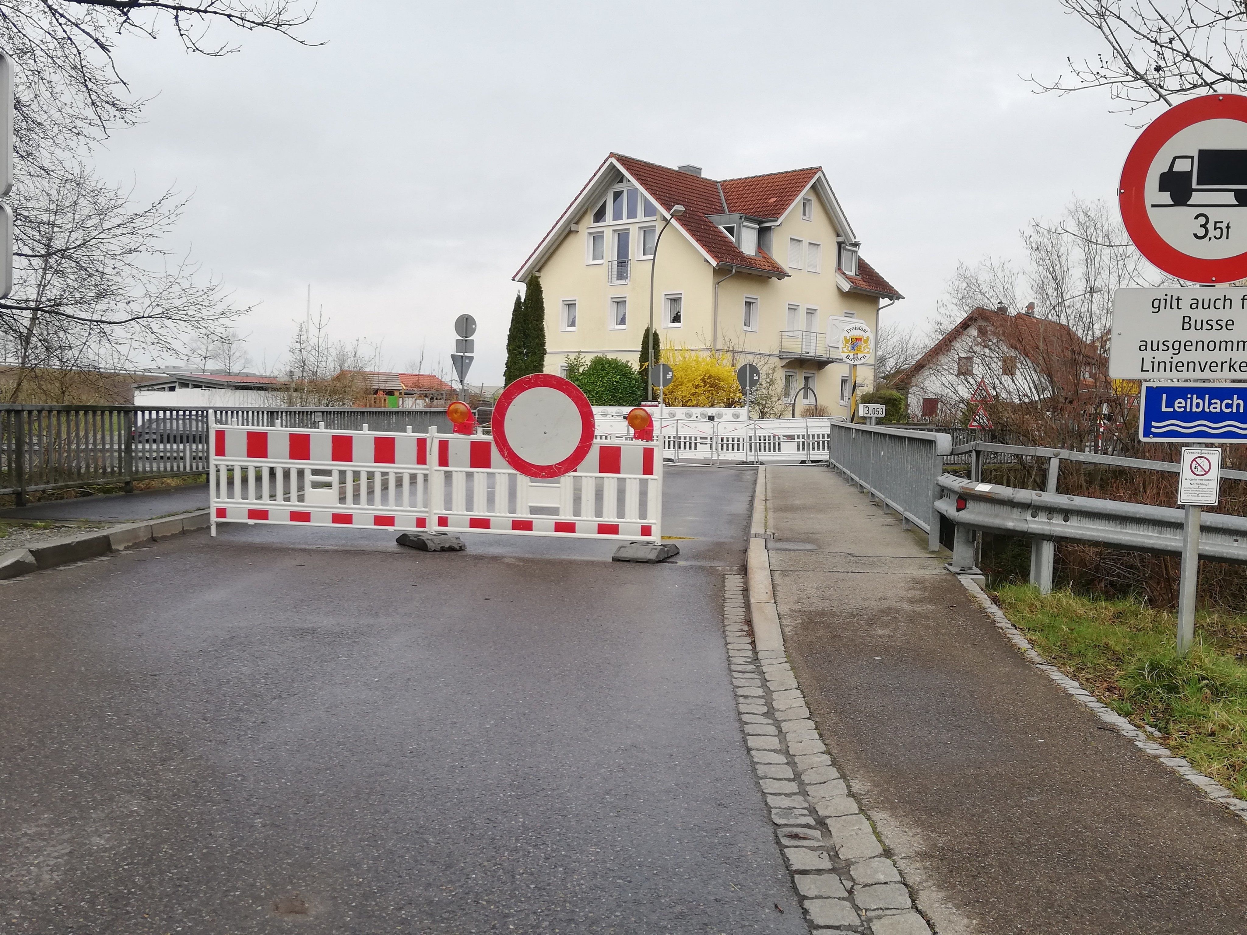 Grenzübergang Oberhochsteg gesperrt