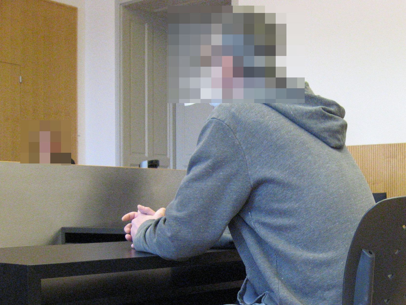 Urteil: 10 Jahre Haft (nicht rechtskräftig)