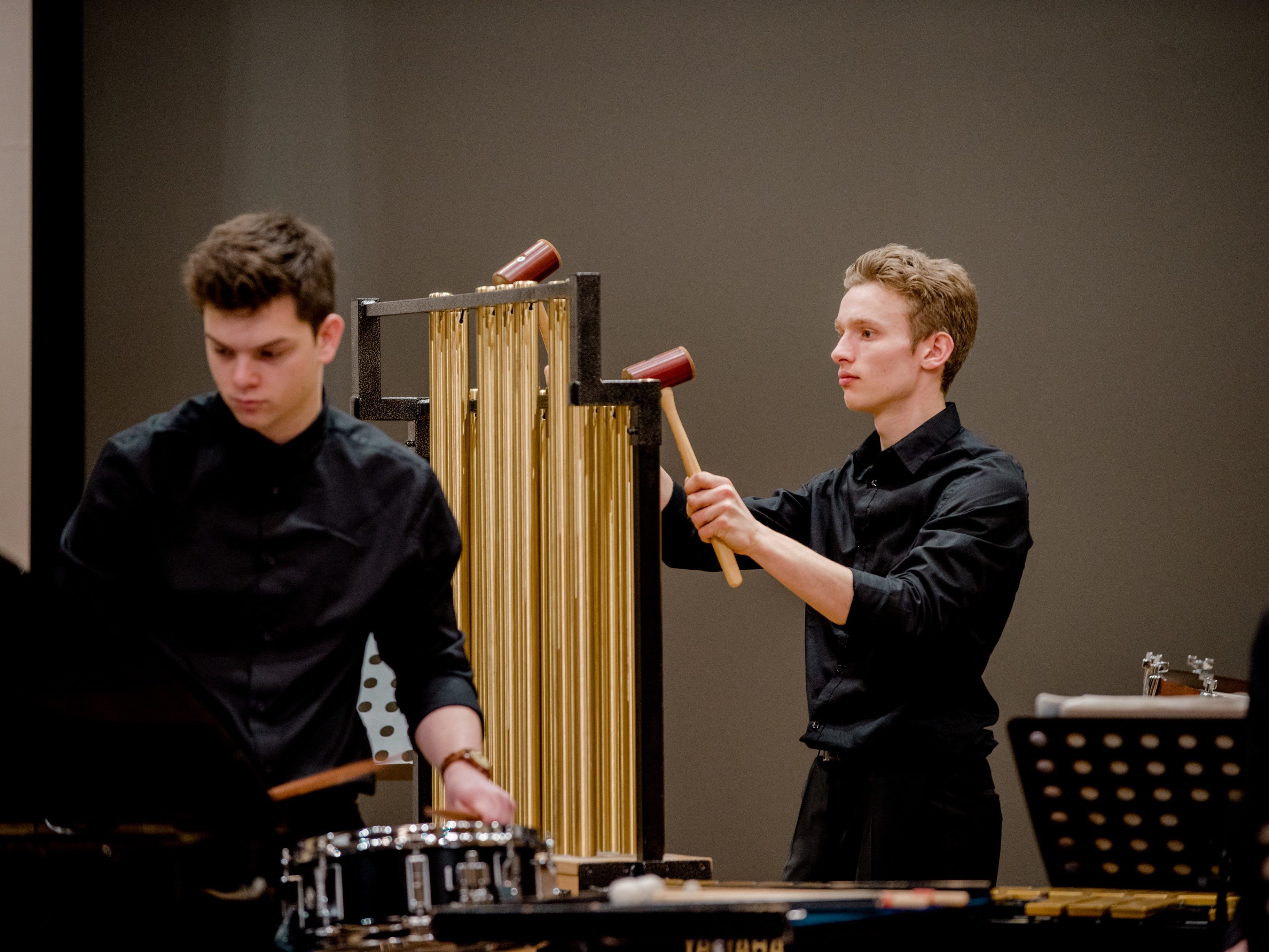 Das vielfach ausgezeichnete Ensemble Esperanza spielt am 20. März in Schwarzenberg ein Galakonzert. Zuvor wird das überarbeitete Konzept der :alpenarte präsentiert. Das vielfach ausgezeichnete Ensemble Esperanza spielt am 20. März in Schwarzenberg ein Galakonzert. Zuvor wird das überarbeitete Konzept der :alpenarte präsentiert.