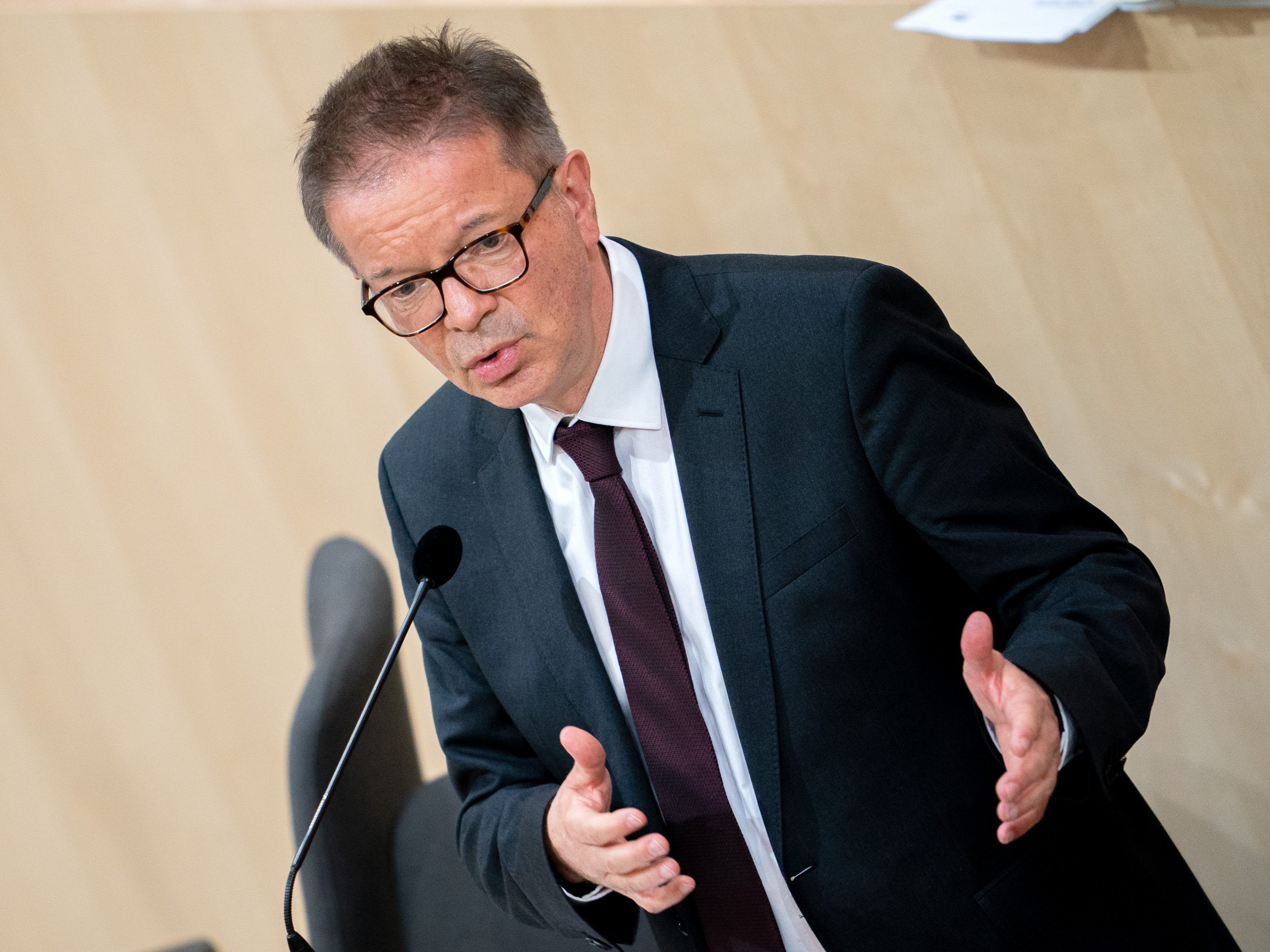 Gesundheitsminister Anschober will die Coronavirus-Tests massiv erhöhen. Gesundheitsminister Anschober will die Coronavirus-Tests massiv erhöhen.