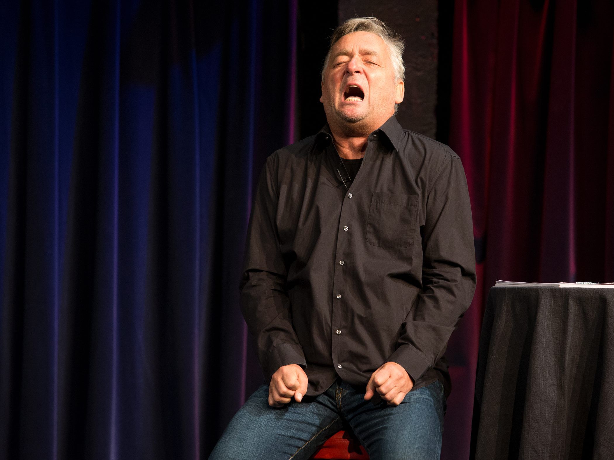Andreas Vitásek wird im September seinen Kabarettabend im Freudenhaus nachholen.