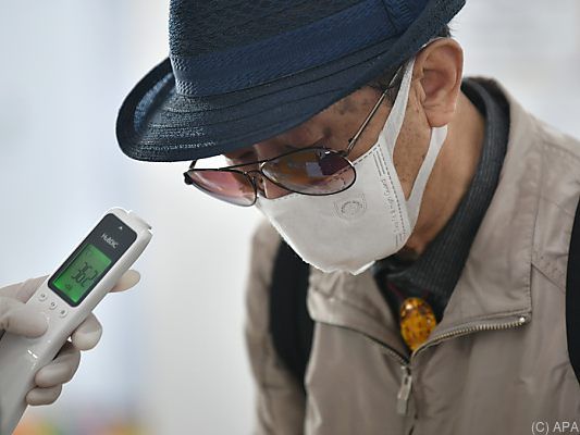 Aktuell noch 10.000 Südkoreaner erkrankt Aktuell noch 10.000 Südkoreaner erkrankt