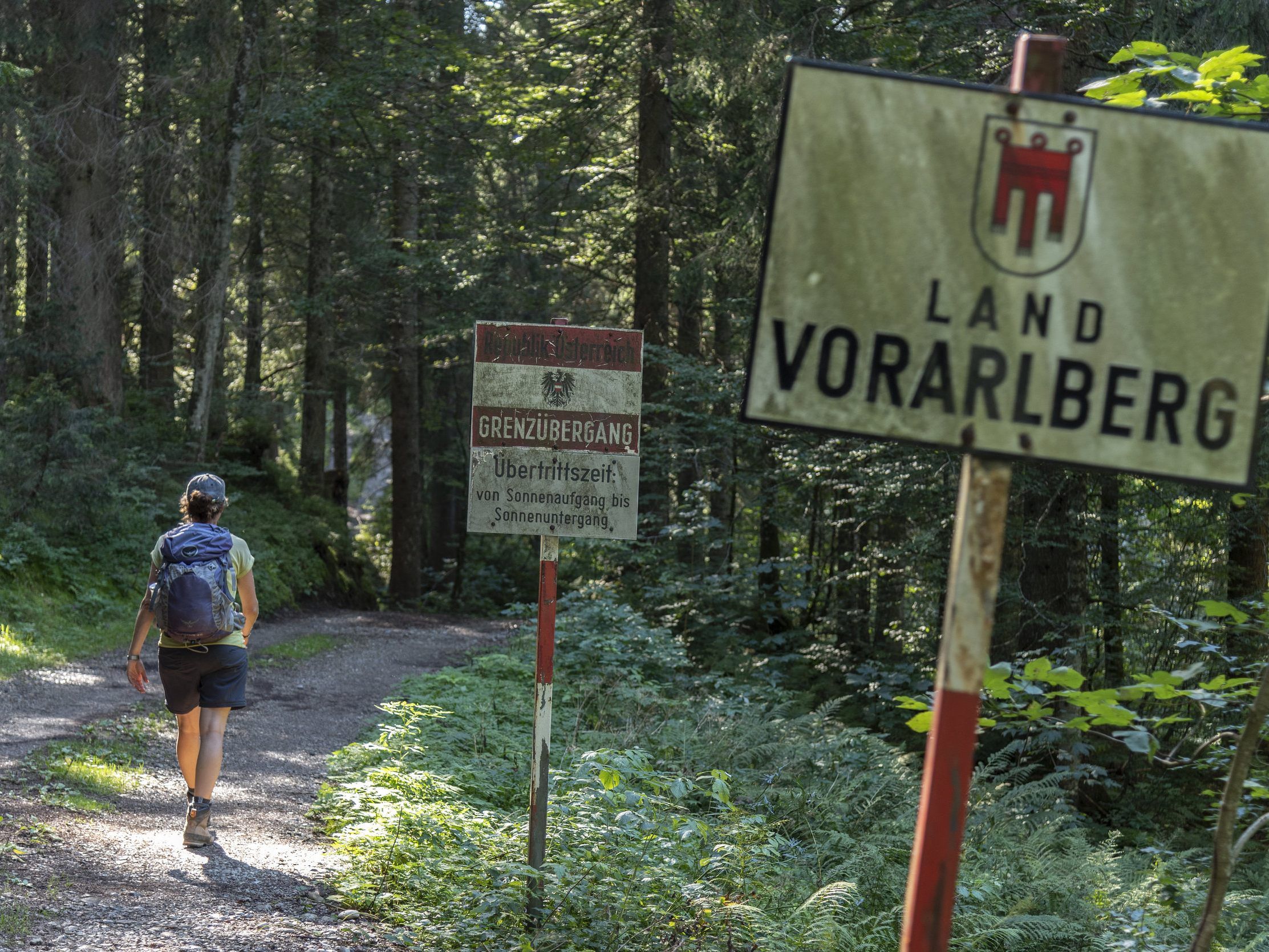 Der Wanderführer "Min Weag" ist die ideale Vorbereitung, um nach der Corona-Krise so richtig mit der Wandersaison in und um Vorarlberg durchzustarten. Der Wanderführer "Min Weag" ist die ideale Vorbereitung, um nach der Corona-Krise so richtig mit der Wandersaison in und um Vorarlberg durchzustarten.