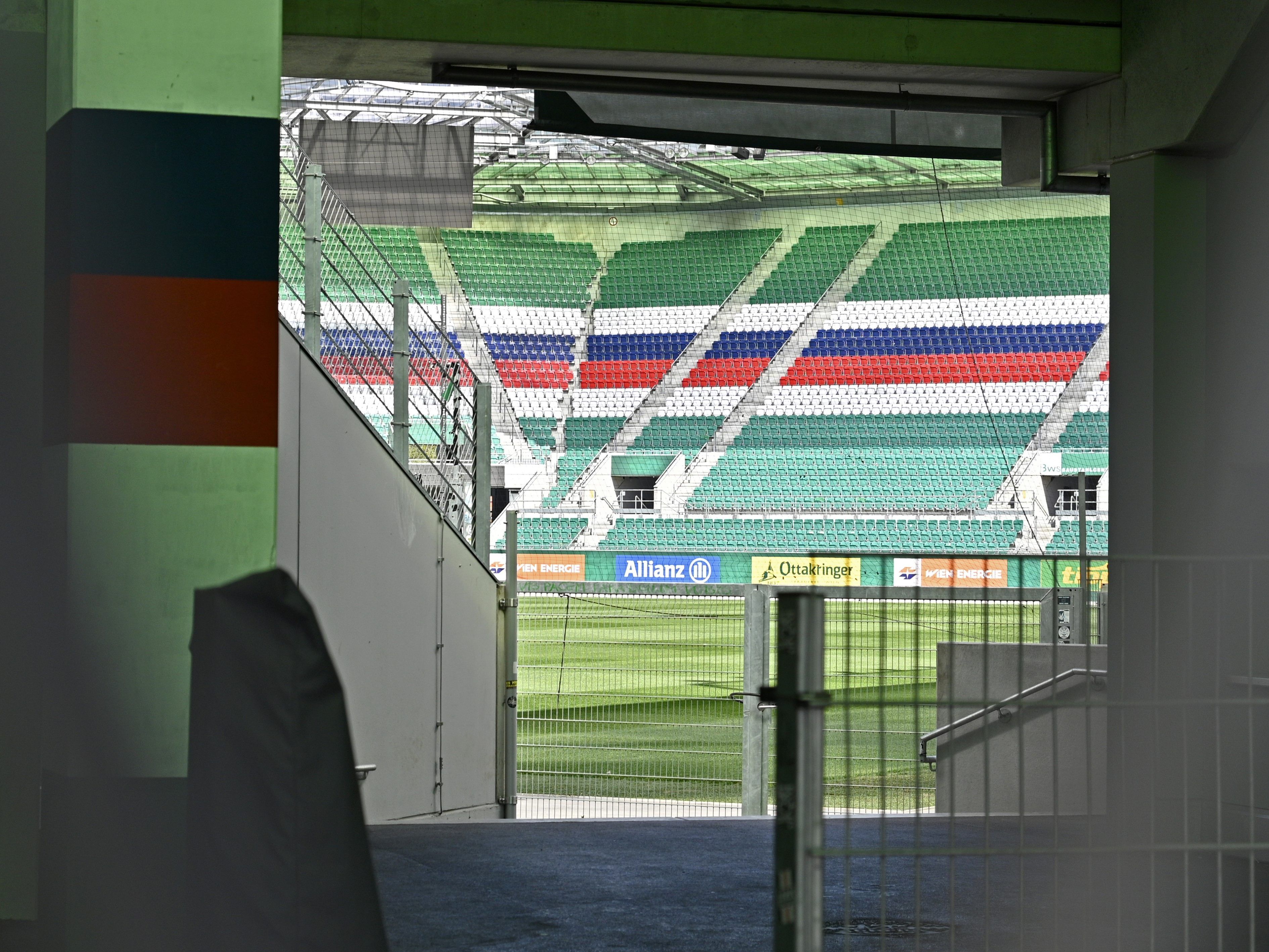 Rapid Wien lädt seine Fans zu einem "Heimkinoabend". Rapid Wien lädt seine Fans zu einem "Heimkinoabend".