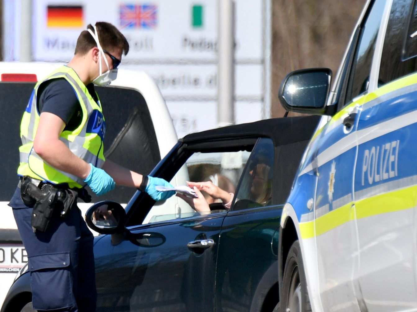 Die Corona-Krise führt für Einpendler aus dem Ausland zu erheblichen Reiseproblemen. Die Corona-Krise führt für Einpendler aus dem Ausland zu erheblichen Reiseproblemen.