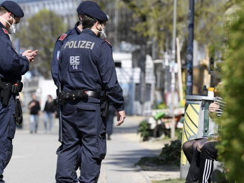 Die Versammlungen wurden neu bewertet. Die Versammlungen wurden neu bewertet.
