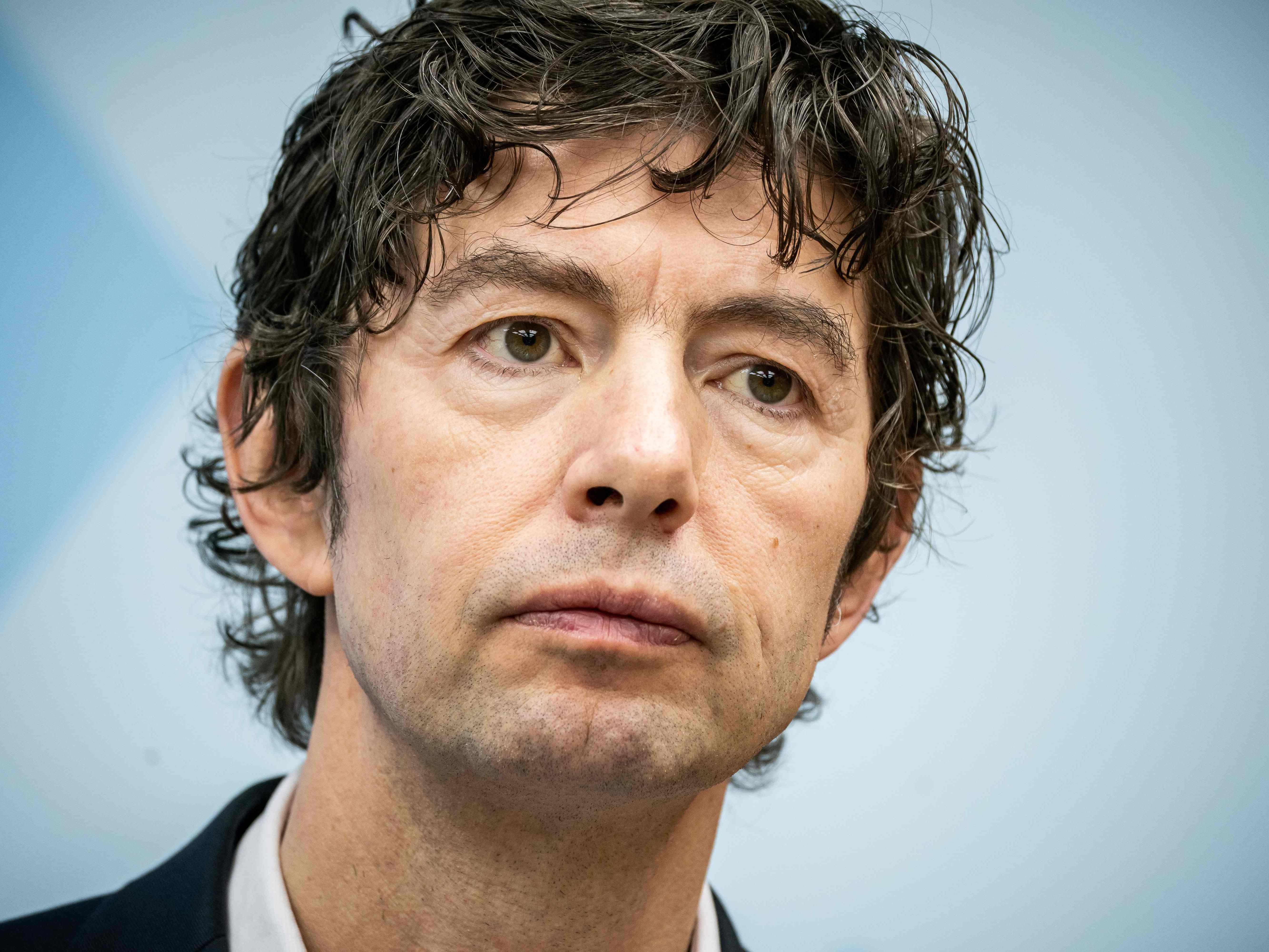 "Man müsse damit rechnen, dass die Infektionen wieder auf ein ´nicht mehr erträgliches Maß' steigen"