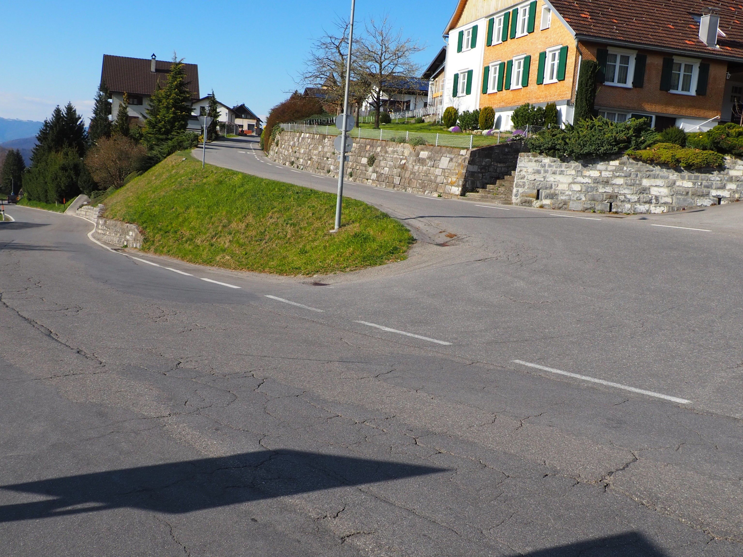 Die Sanierung der Laternserstrasse wird auf 2021 verschoben Die Sanierung der Laternserstrasse wird auf 2021 verschoben