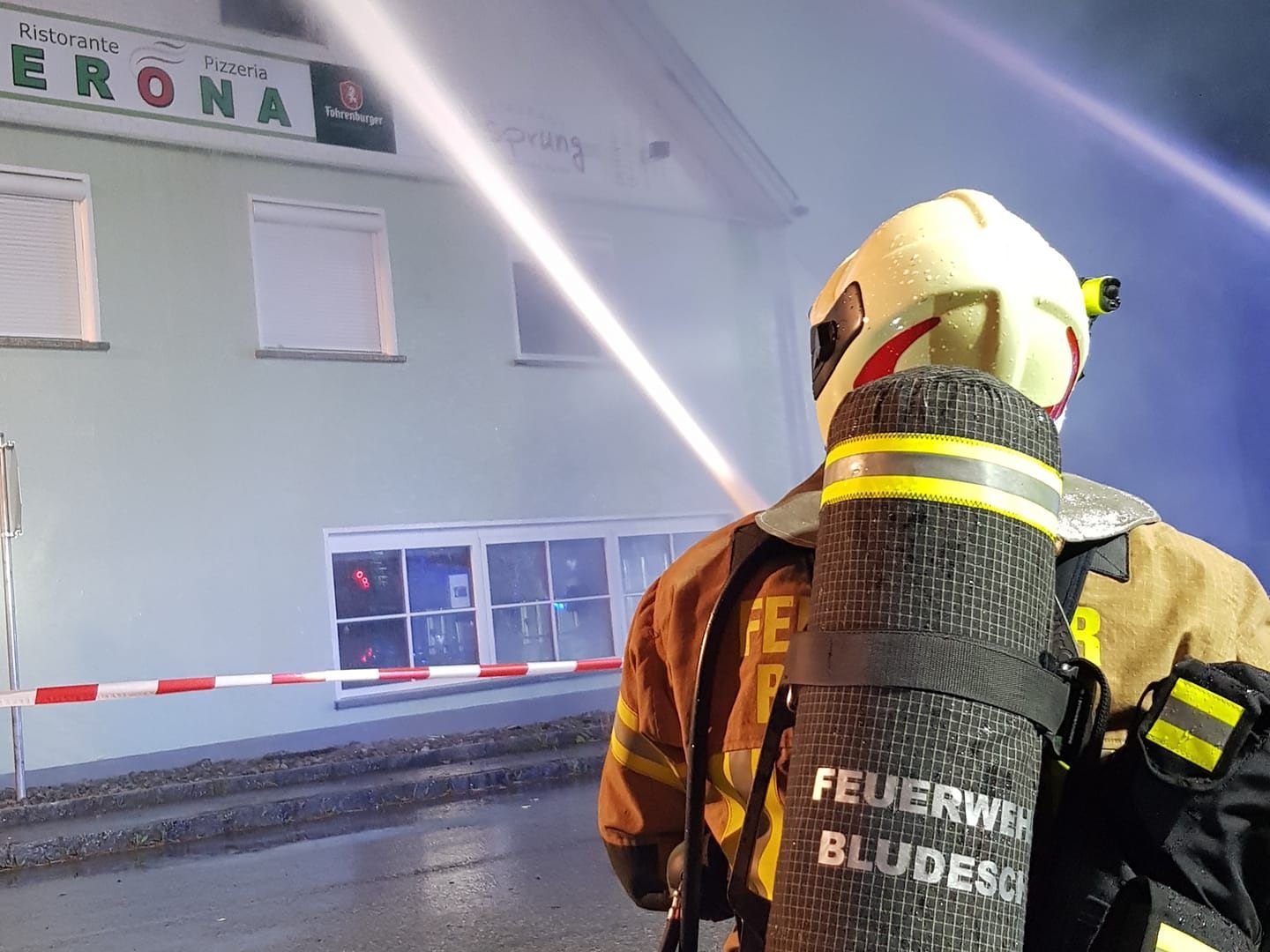 Es gab keine Verletzten, aber einen hohen Sachschaden Es gab keine Verletzten, aber einen hohen Sachschaden
